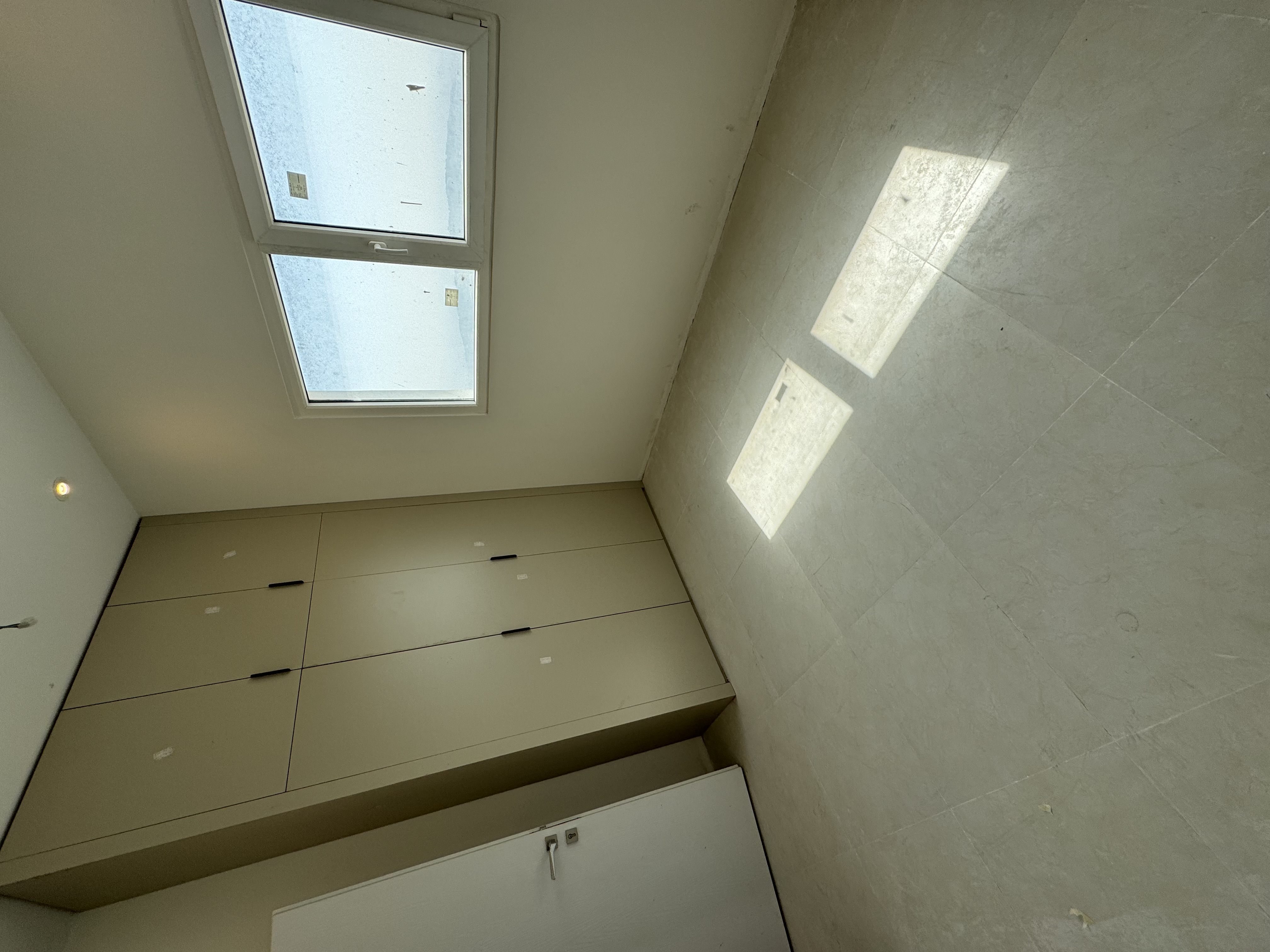 اجاره آپارتمان 125 متر سوهانک ویو ابدی