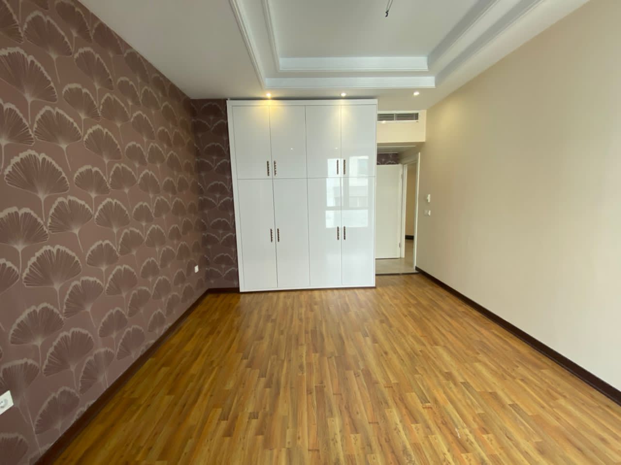 اجاره آپارتمان 280متر نیاوران تاپ لوکیشن بدون مشابه