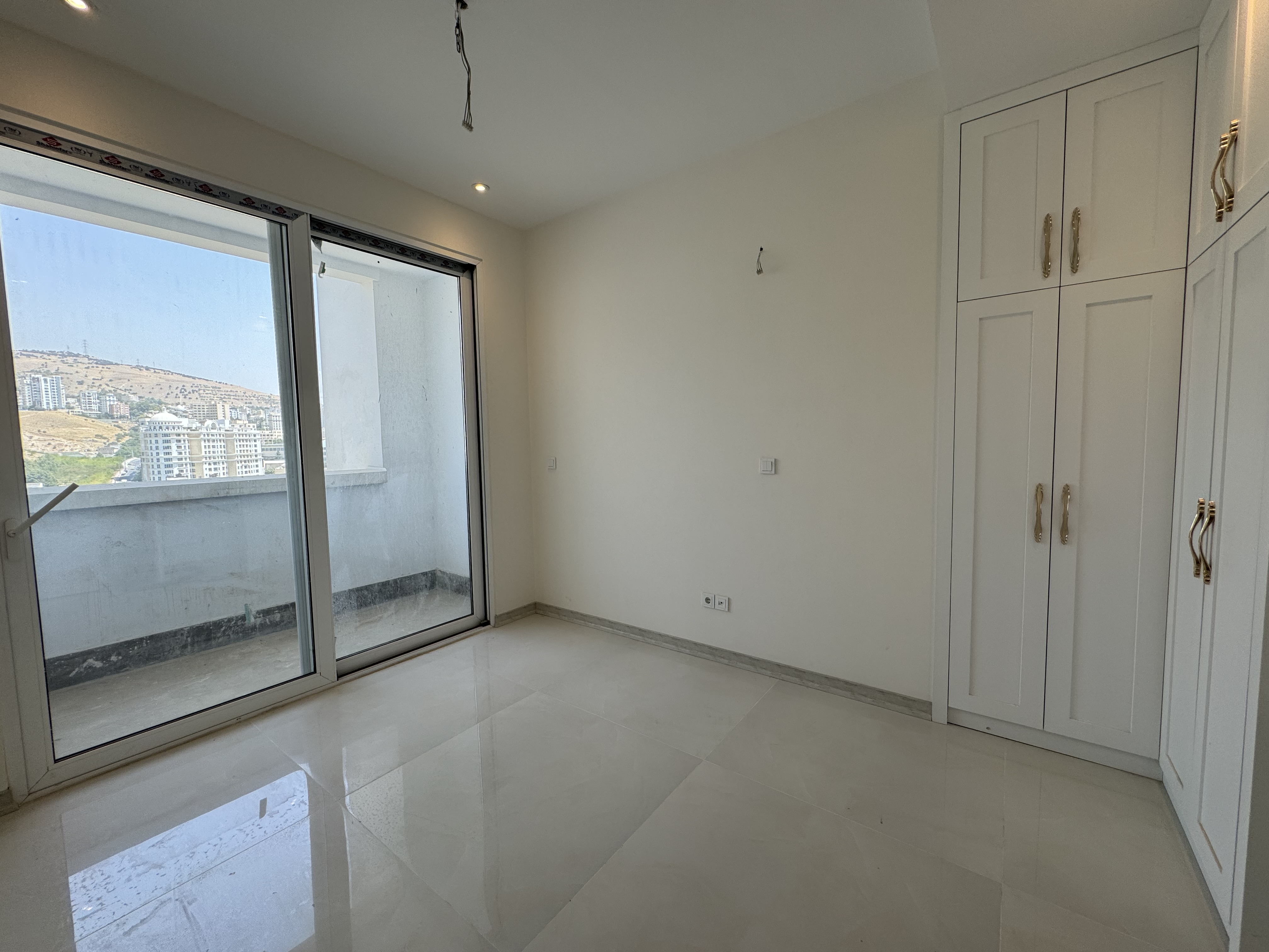 اجاره آپارتمان 145 متر سوهانک ویو ابدی