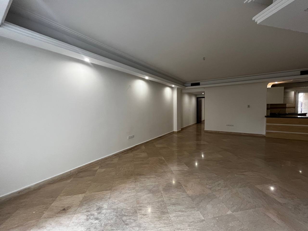 فروش آپارتمان 105متر کامرانیه 2خواب