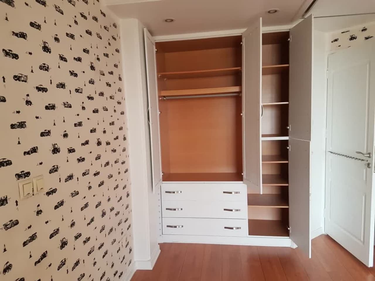 اجاره  آپارتمان 160 متر اختیاریه 3خوابه