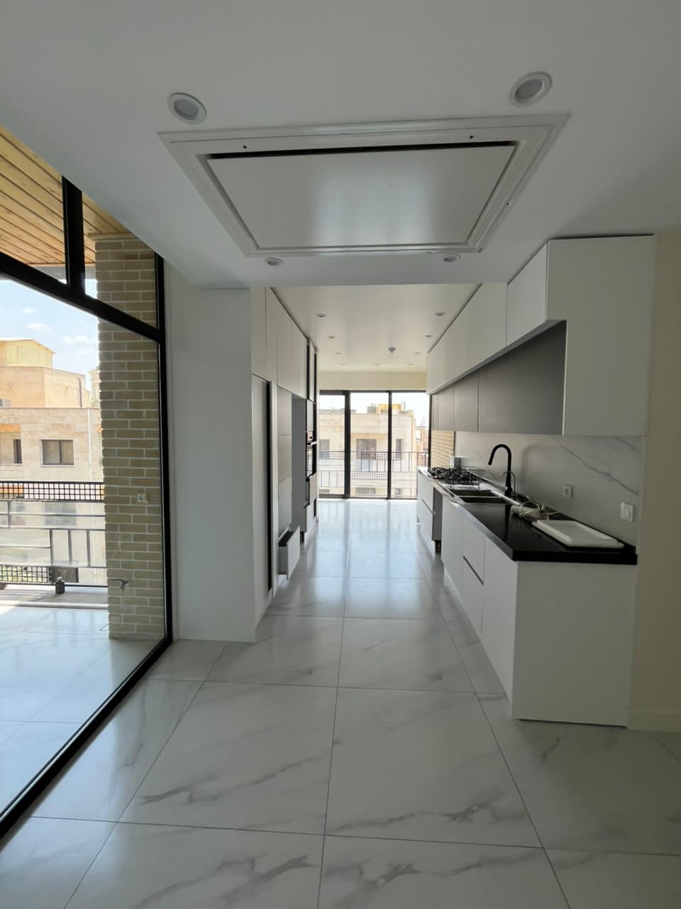 اجاره آپارتمان 240 متر فرمانیه تاپ لوکیشن