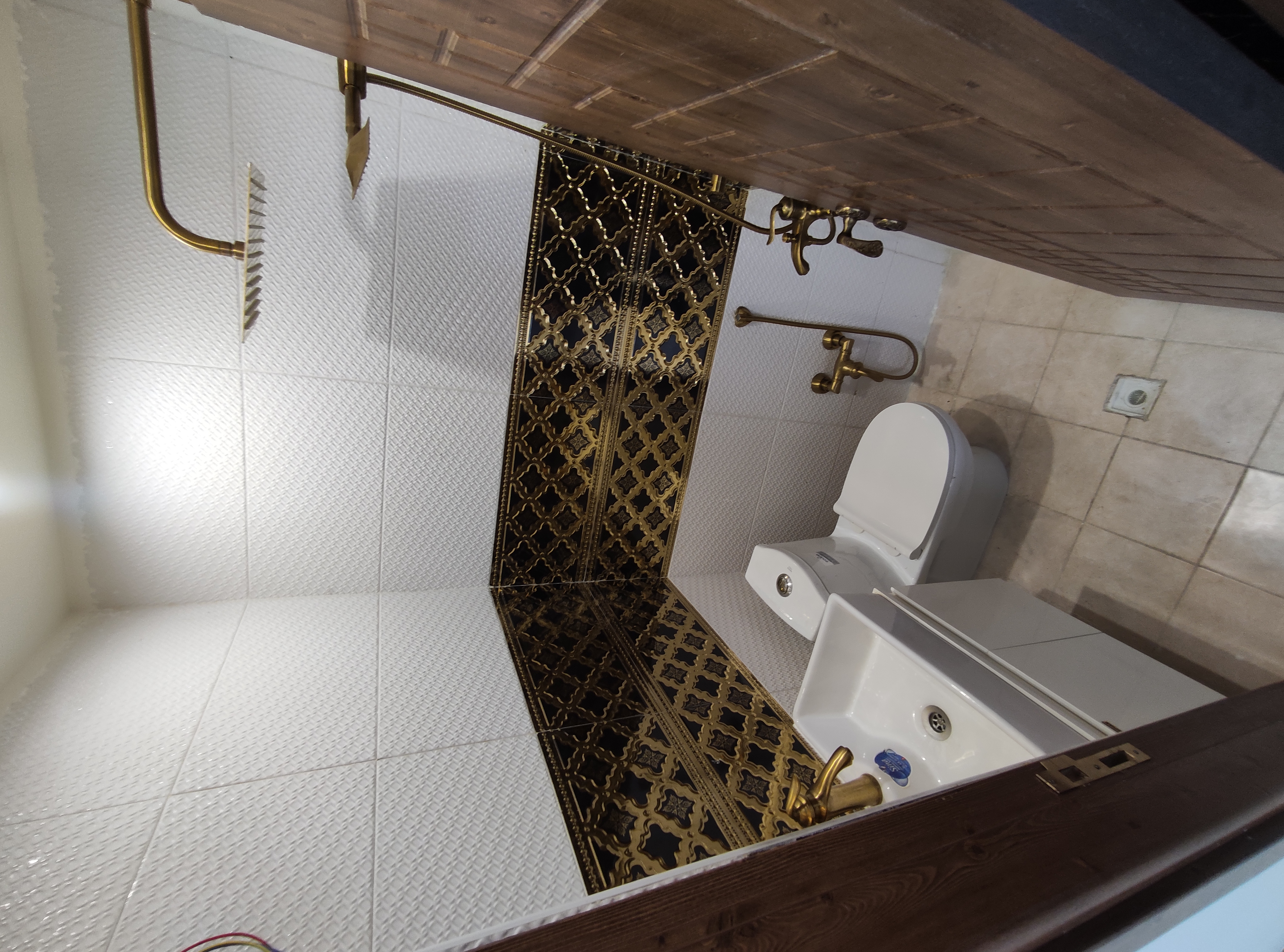 فروش آپارتمان 104 متر  عطاری مقدم کلید نخورده