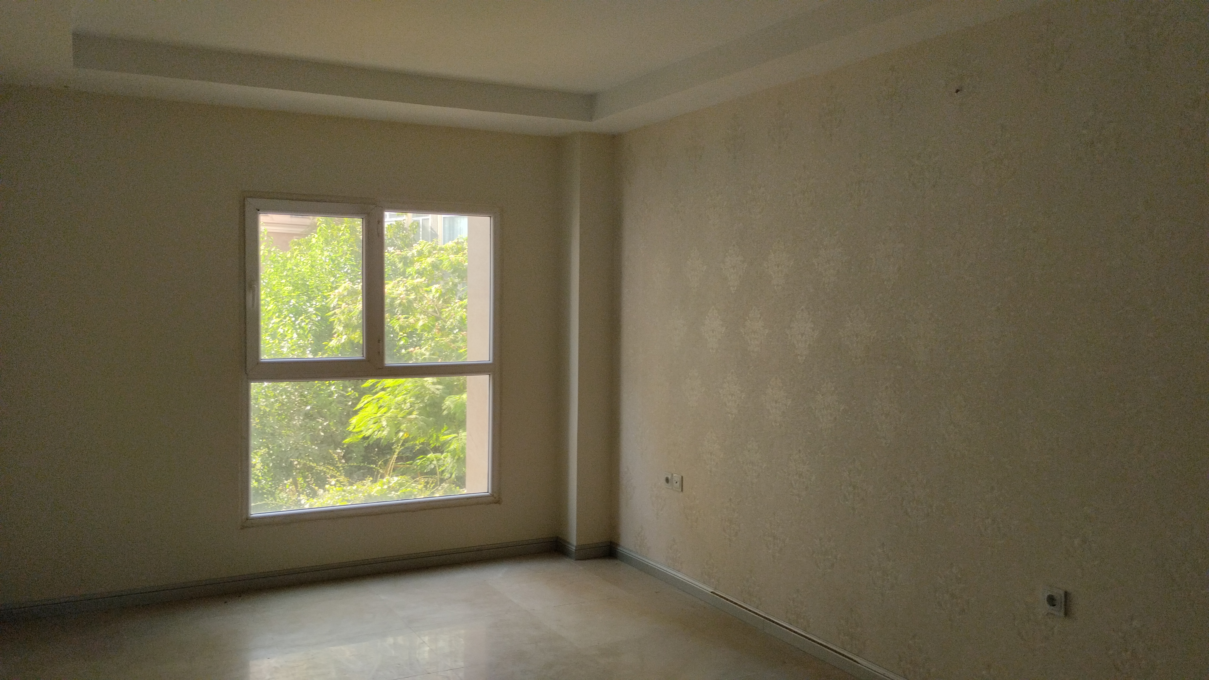 فروش آپارتمان 215 متر نیاوران 3 خواب فول امکانات 2 پارکینگ