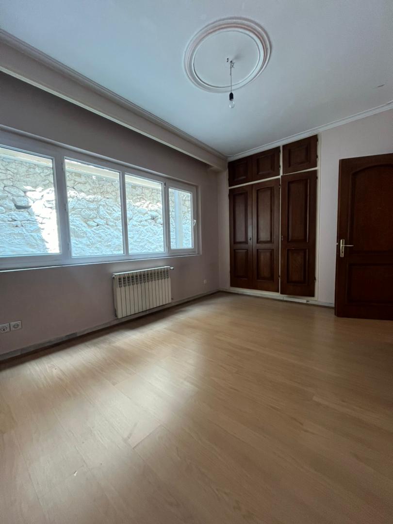 180متر تاپ لوکیشن همایون