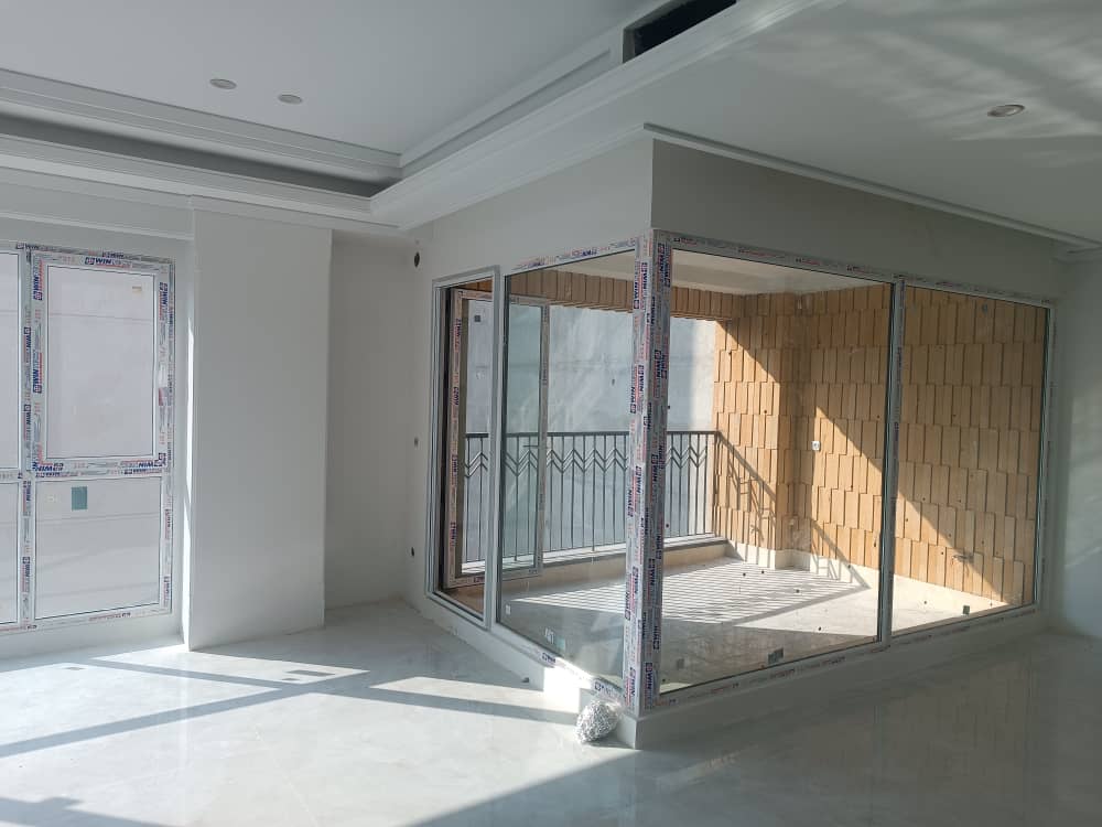 اجاره آپارتمان پنت هاوس 220 متر دیباجی نوساز متریال برند