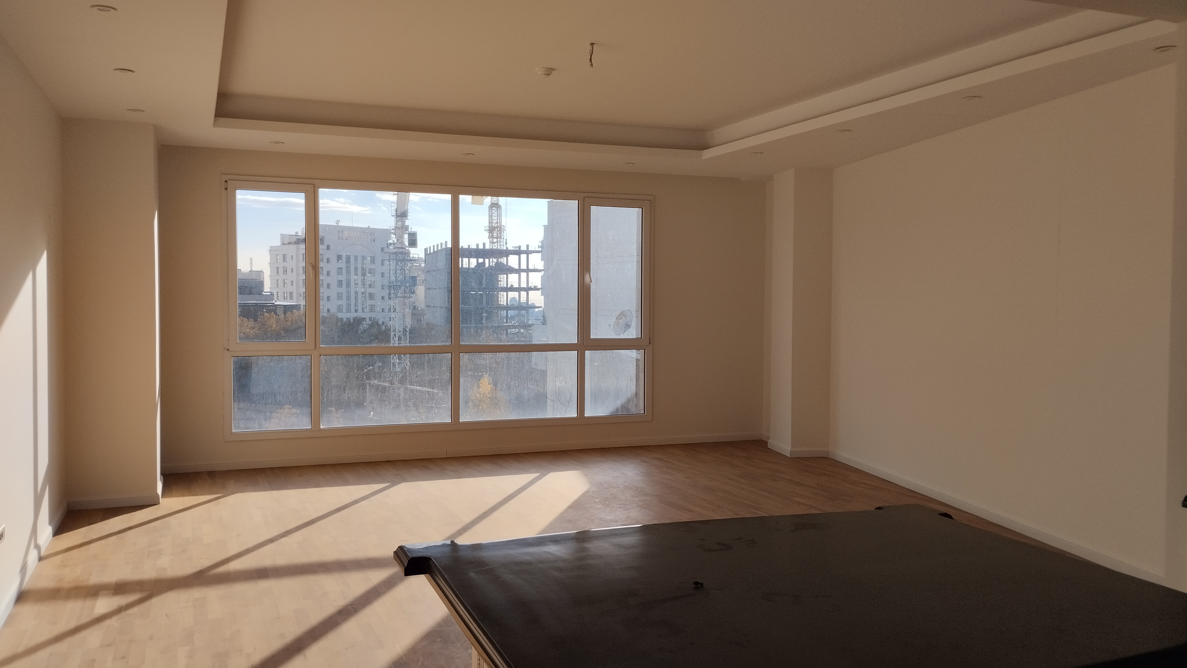 فروش آپارتمان 160 متر 3 خواب فول امکانات نوساز نیاوران