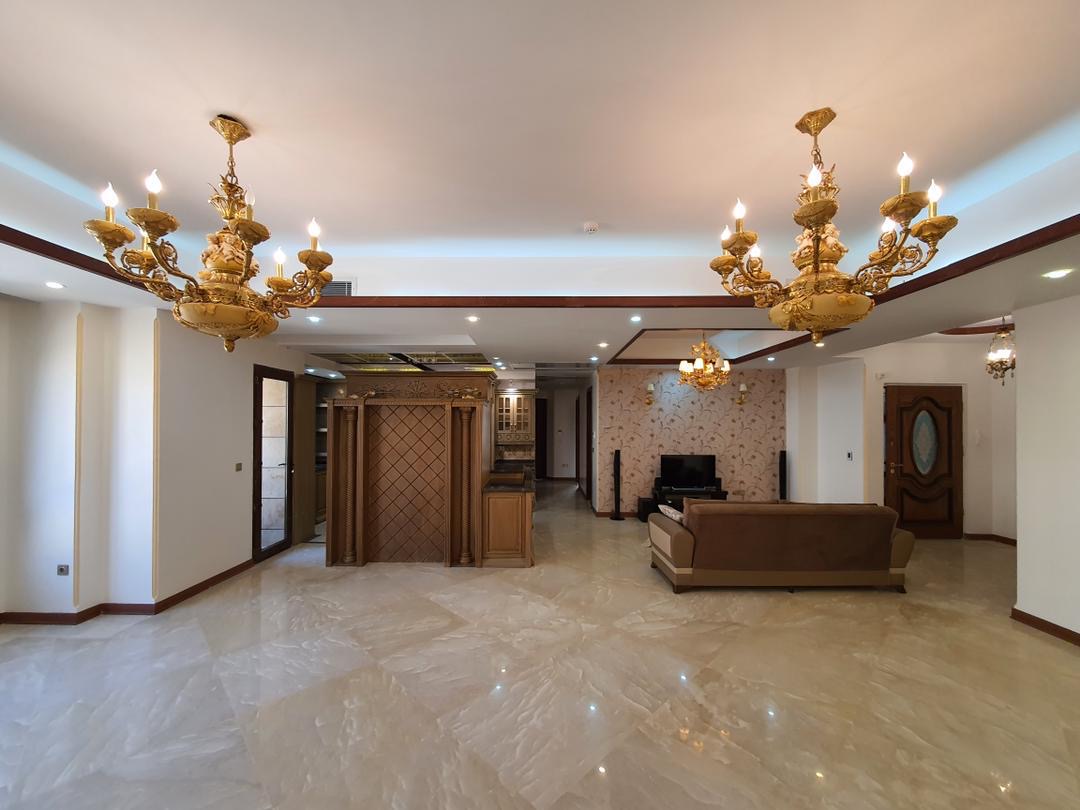 اجاره اپارتمان 165 متری در کامرانیه