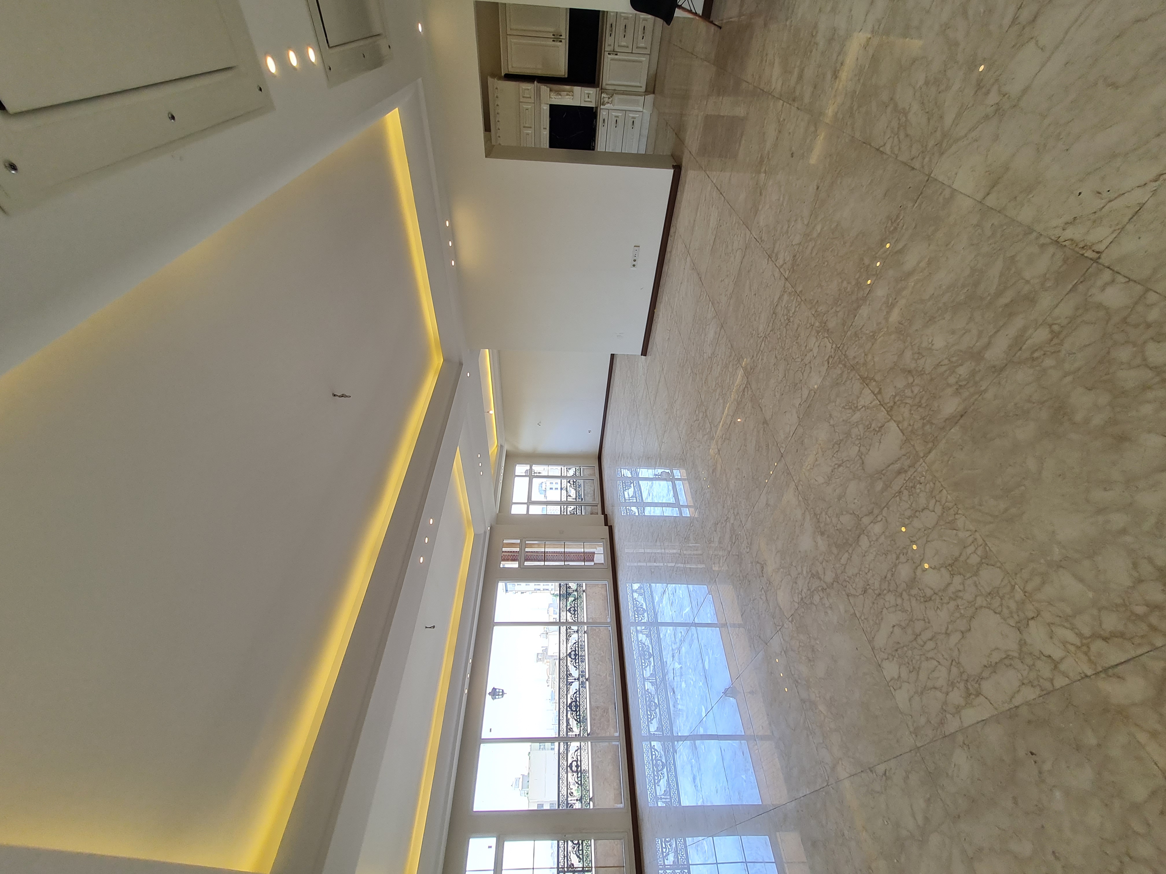 فروش آپارتمان 300 متر دروس صالح حسینی