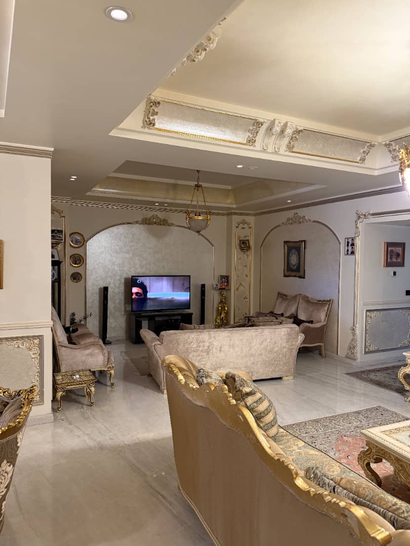 فروش آپارتمان 185 متر منظریه تاپ لوکیشن