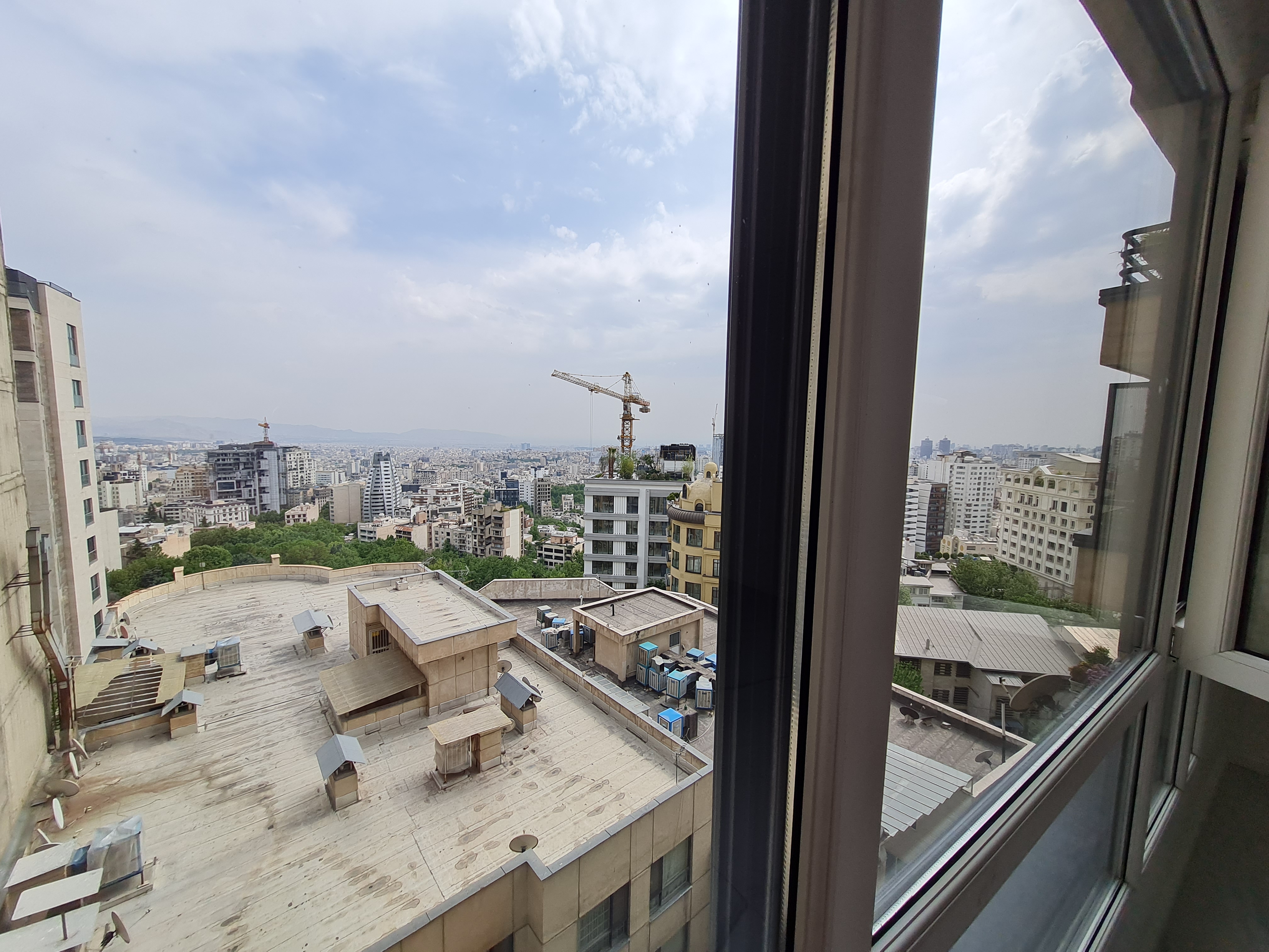 فروش آپارتمان 200 متر شمال کاخ تاپ لوکیشن