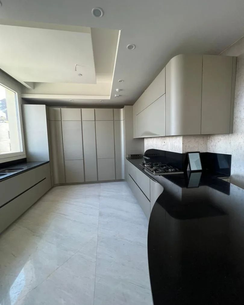 اجاره آپارتمان 270متر فرمانیه شرقی 2تراس فول مشاعات