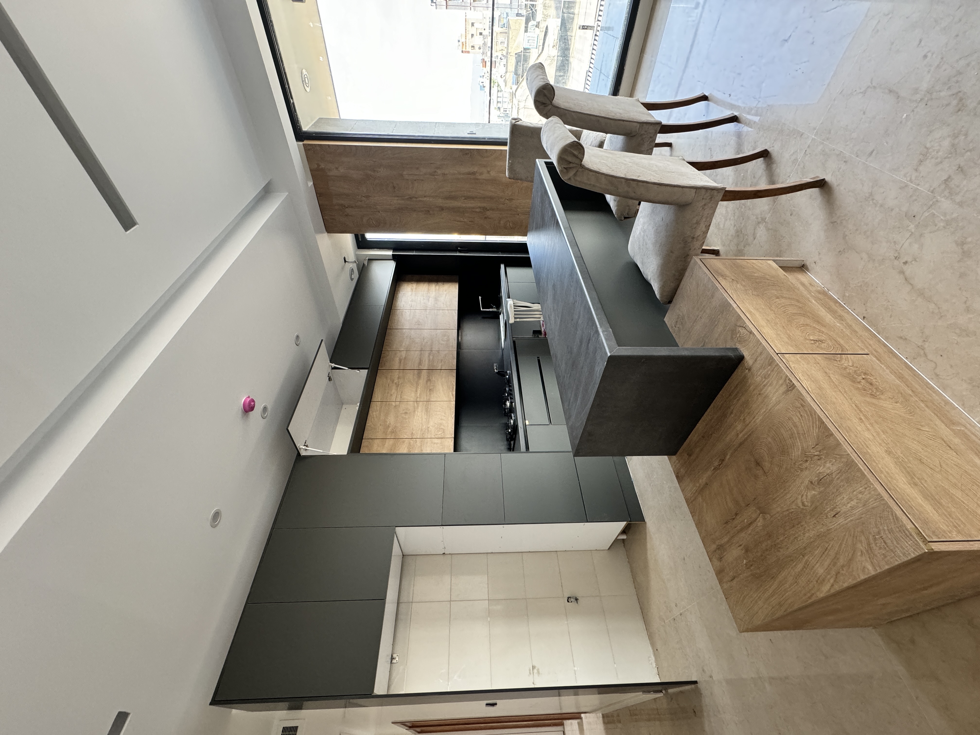 فروش آپارتمان 105 متر فرمانیه مدرن با تراس قابل چیدمان