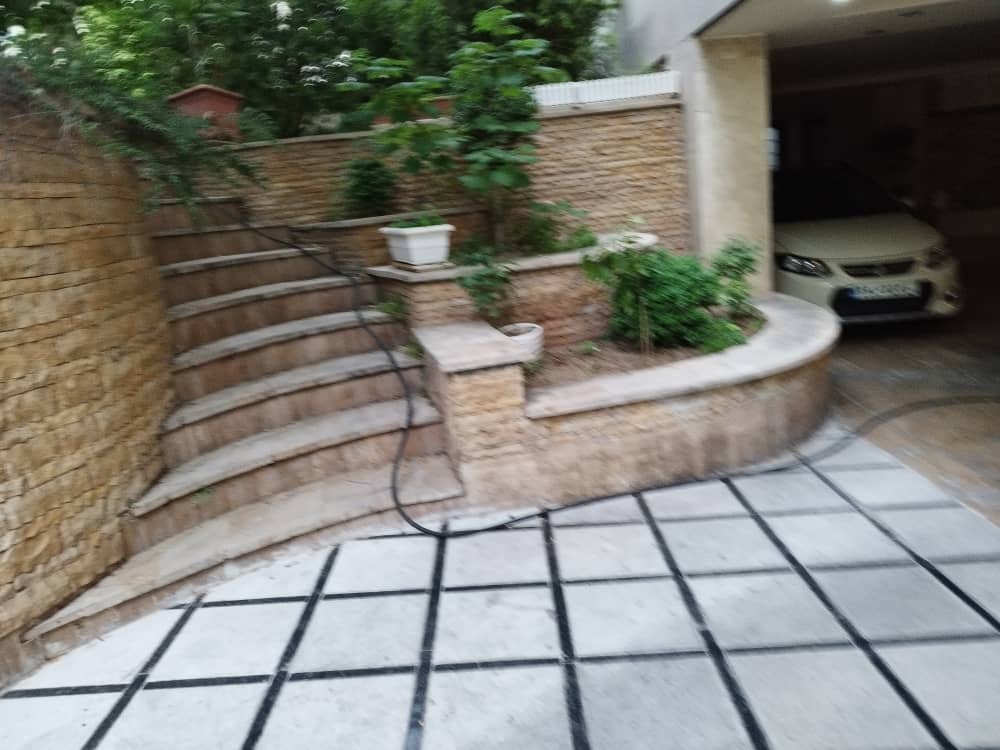 فروش آپارتمان140متری ویو کوهستان در دزاشیب