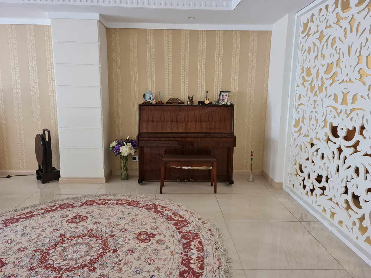 فروش آپارتمان 160متر آجودانیه فول مشاعات