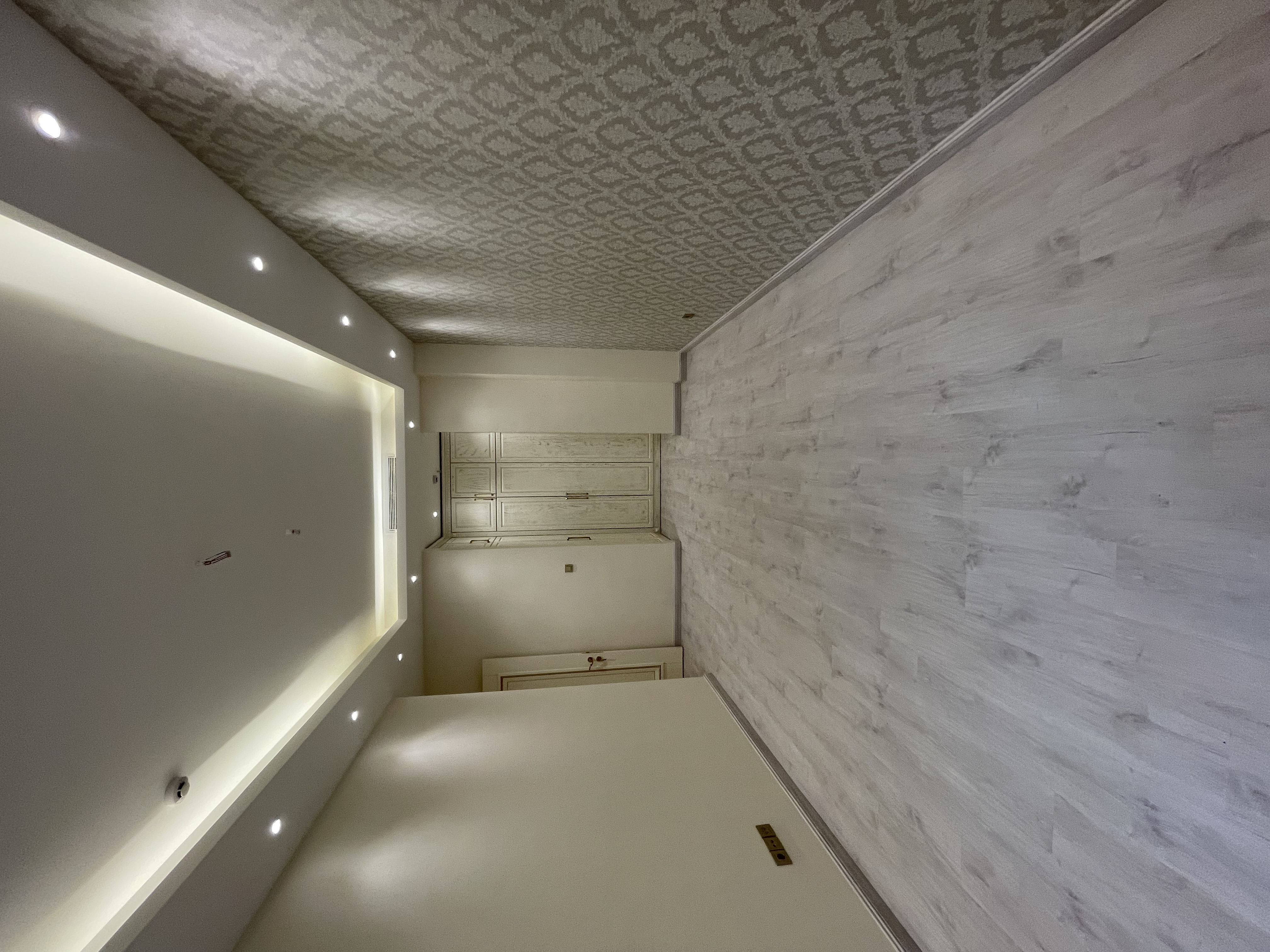 اجاره آپارتمان 130متر 3خواب فرمانیه شرقی