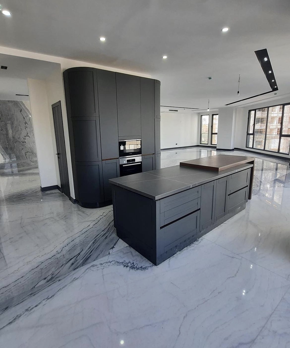 اجاره آپارتمان 300 متر فرمانیه فول مشاعات