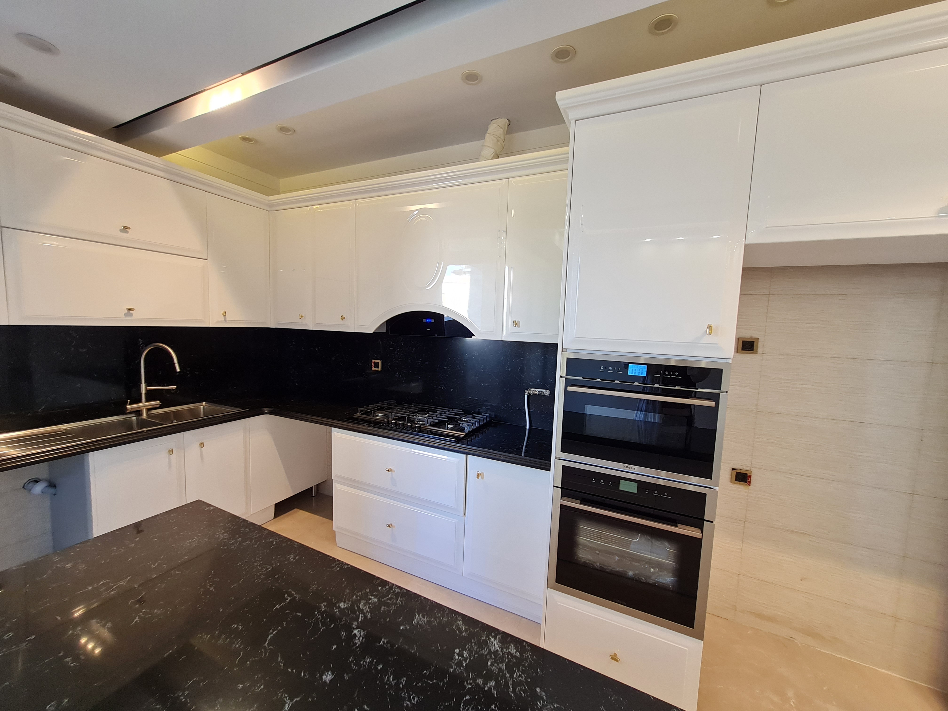 فروش آپارتمان 120 متر نیاوران یاسر