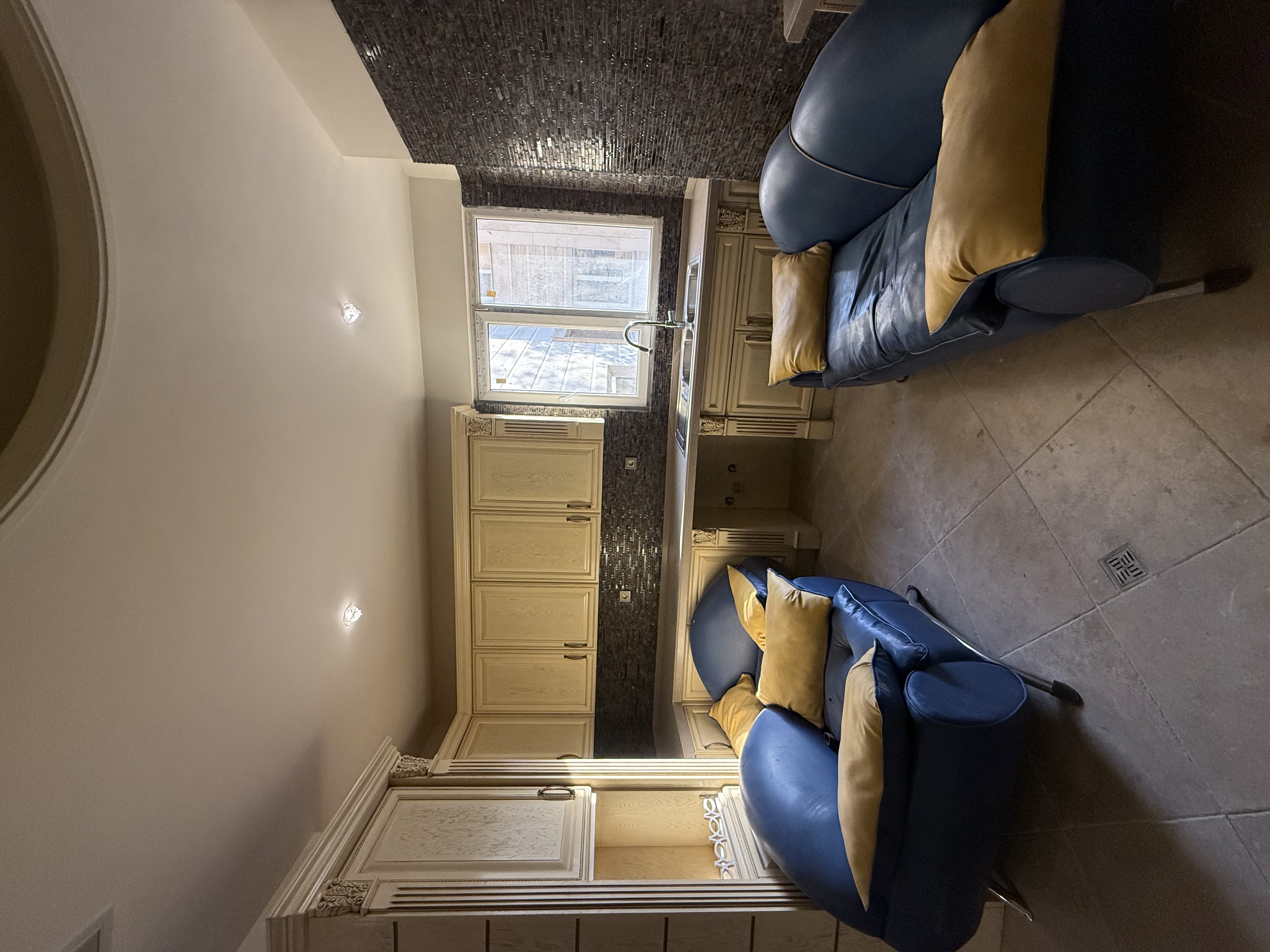 فروش آپارتمان 290 متر نیاوران