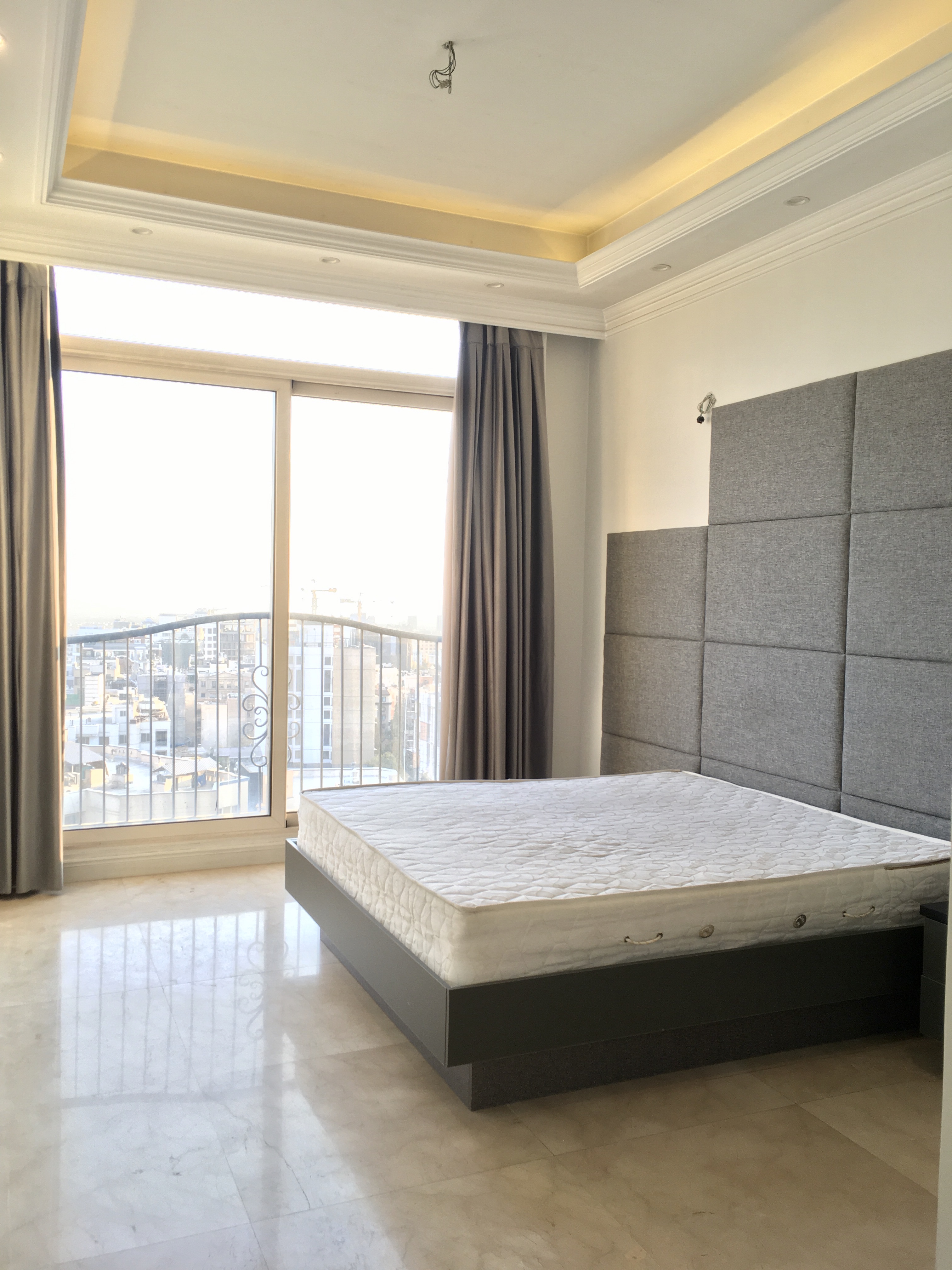 اجاره آپارتمان 190 متر کامرانیه نئوکلاسیک