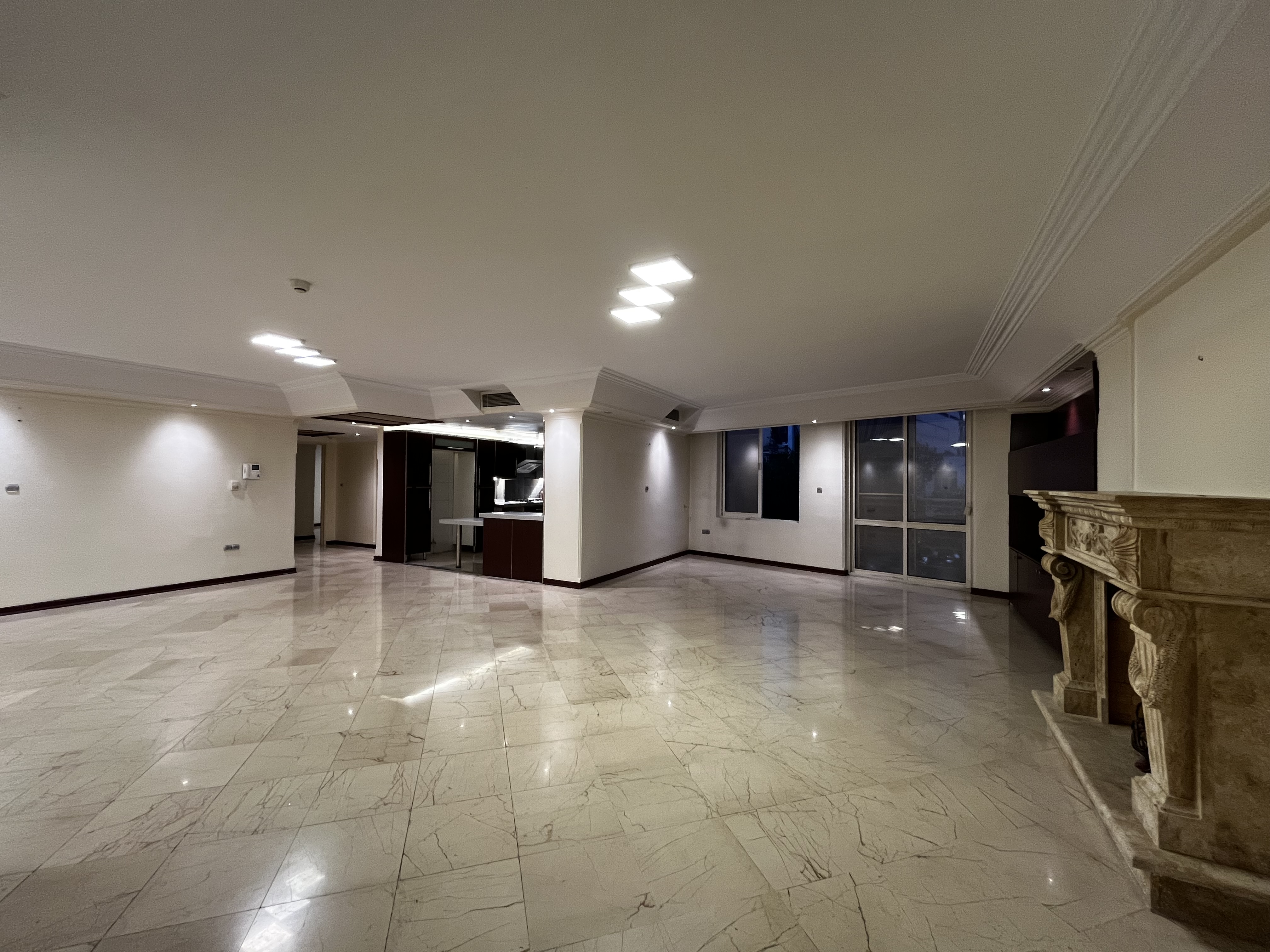 فروش آپارتمان 200 متر اقدسیه