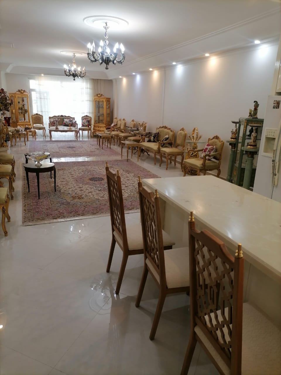 فروش آپارتمان 200 متر سپند