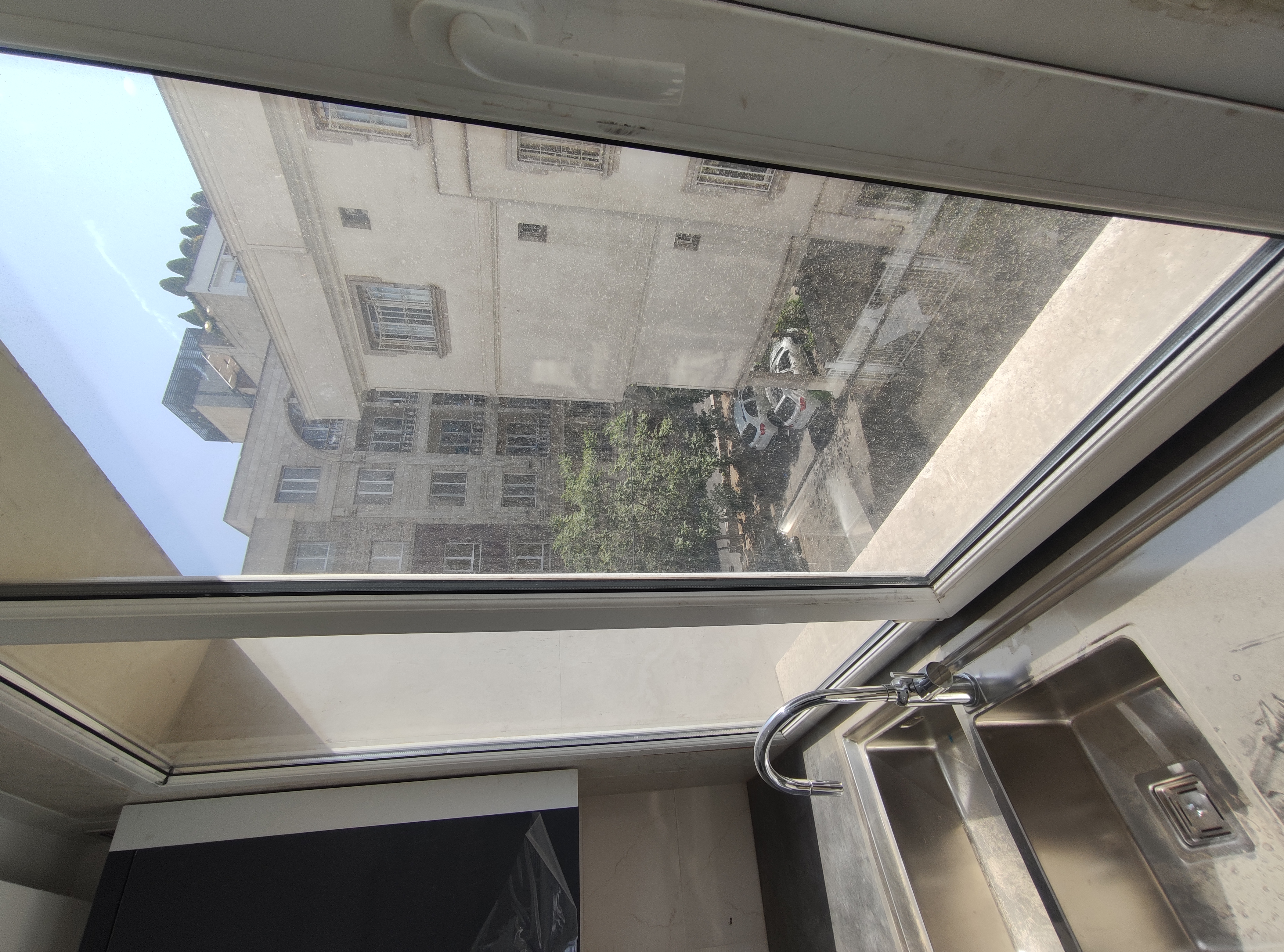 فروش آپارتمان 104 متری در قلهک
