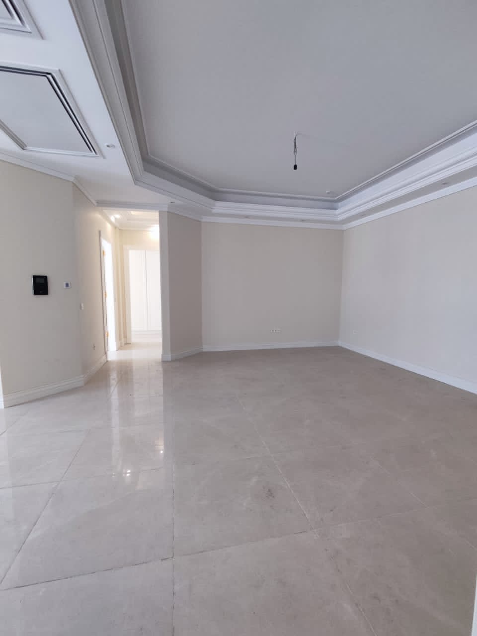 رهن كامل برج باغ بى نظير در منطقه