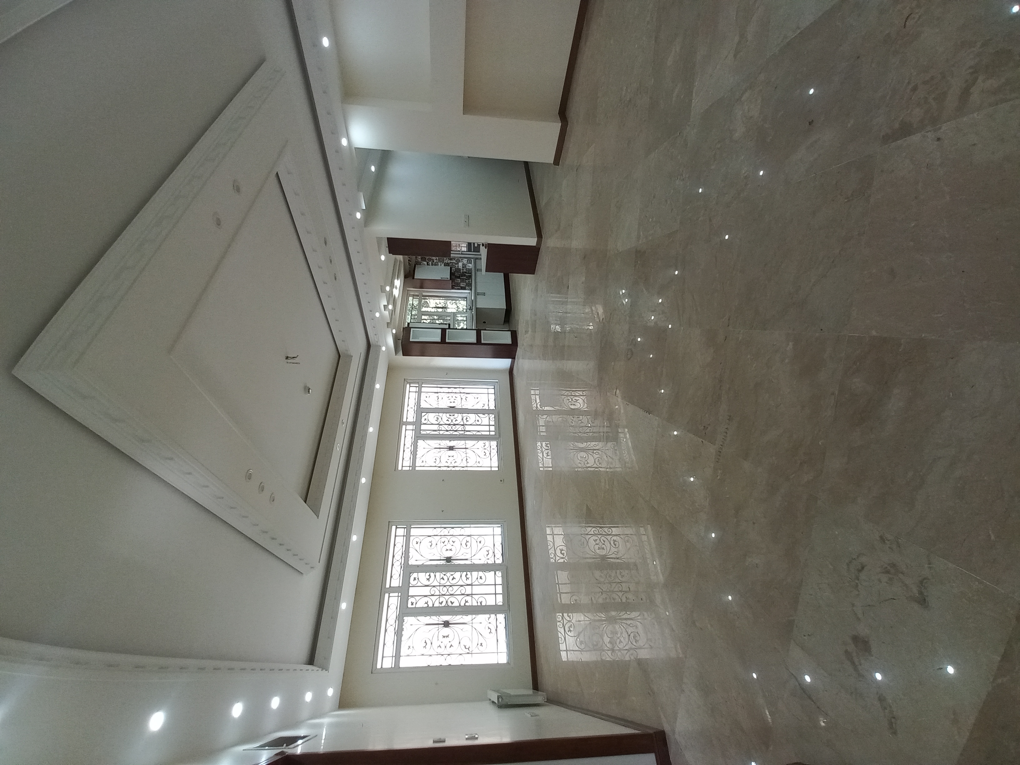 اجاره آپارتمان 120متر ظفر دو جهت نور