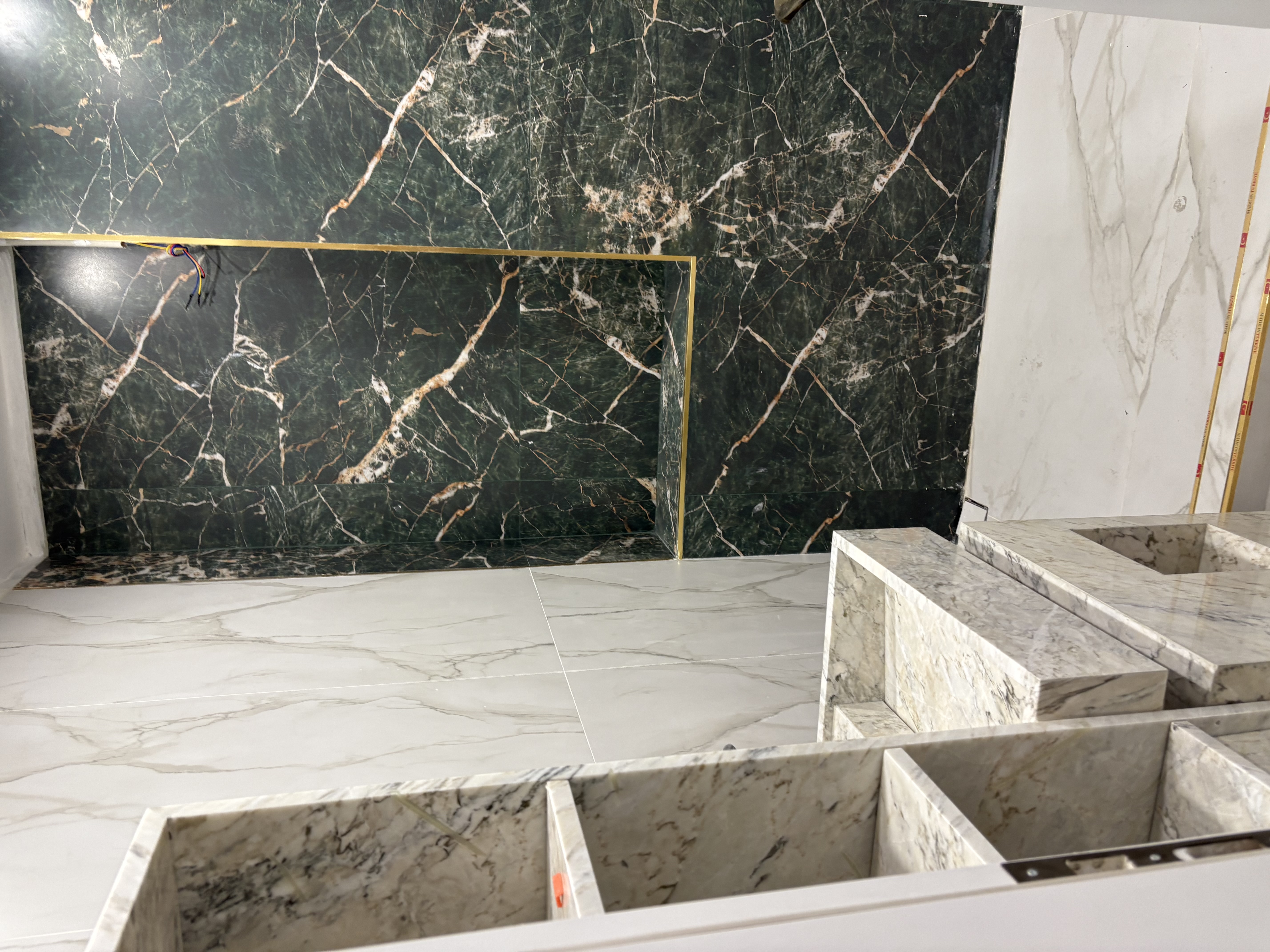 اجاره اپارتمان 110متر قیطریه نوساز کلیدنخورده