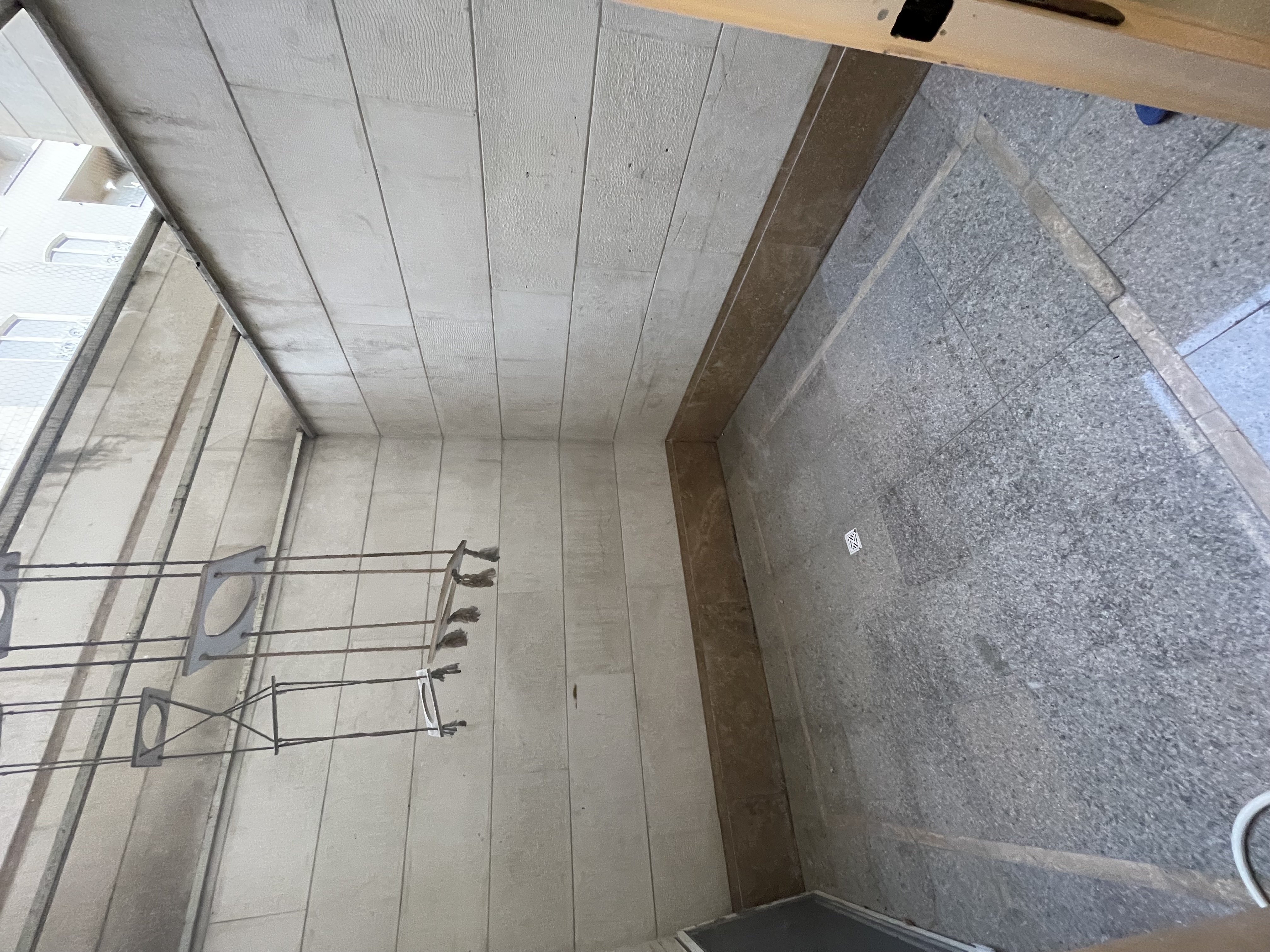 رهن و اجاره آپارتمان 110 متری 2 خواب واقع در کیکاووس