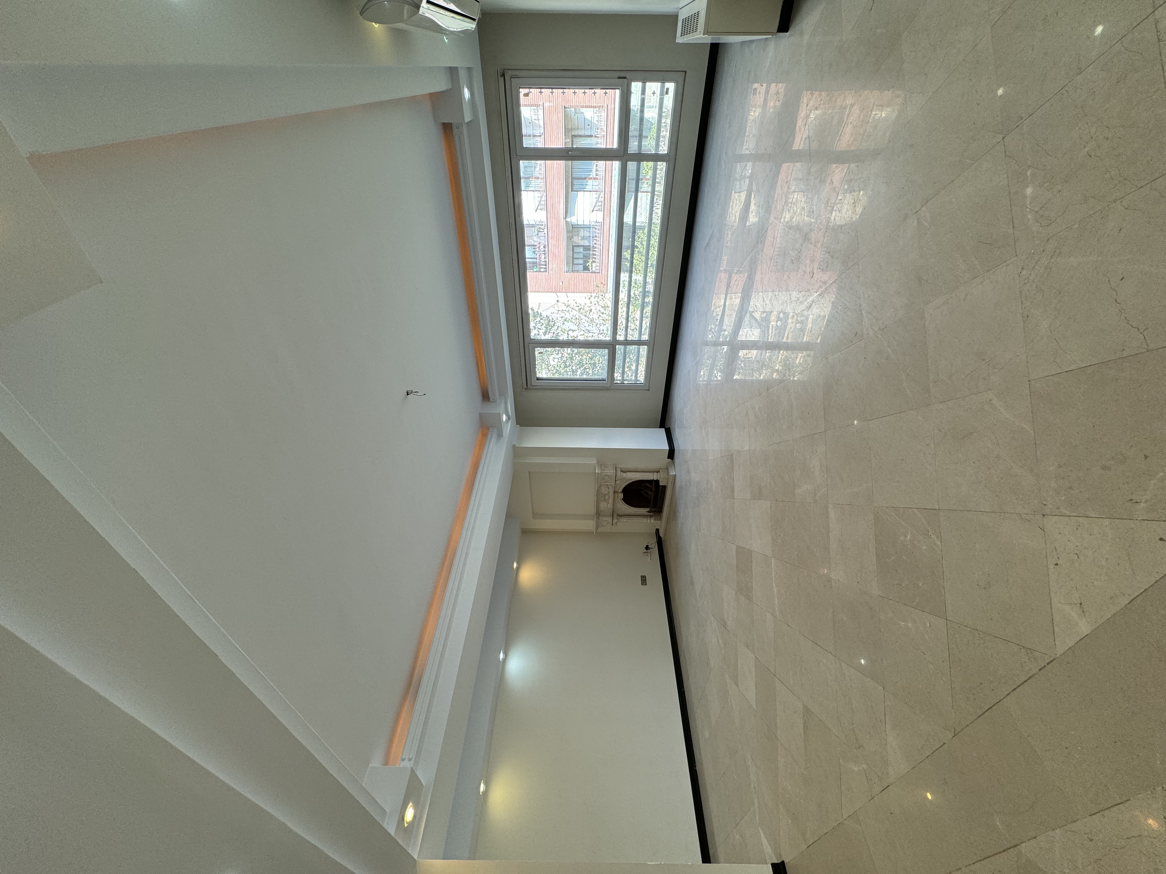 فروش آپارتمان 170 متر فرمانیه شرقی