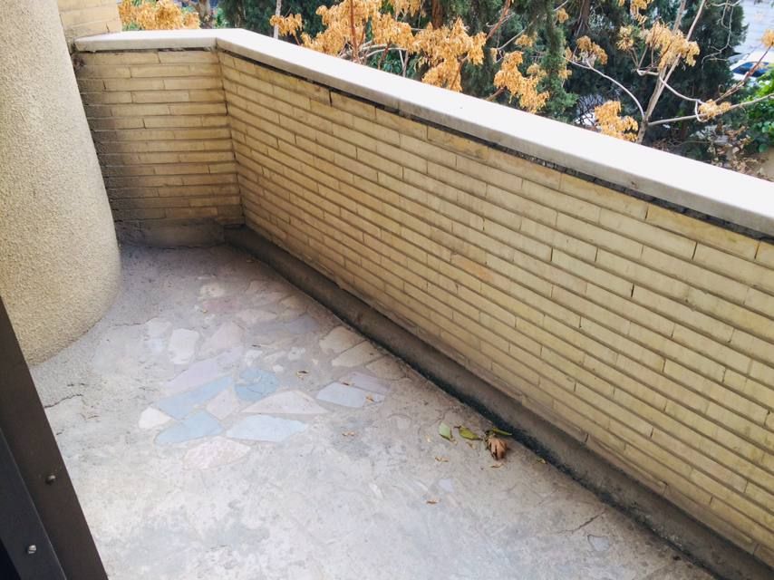 فروش آپارتمان 150متر دربند 3خواب ارزنده نیاز به بازسازی