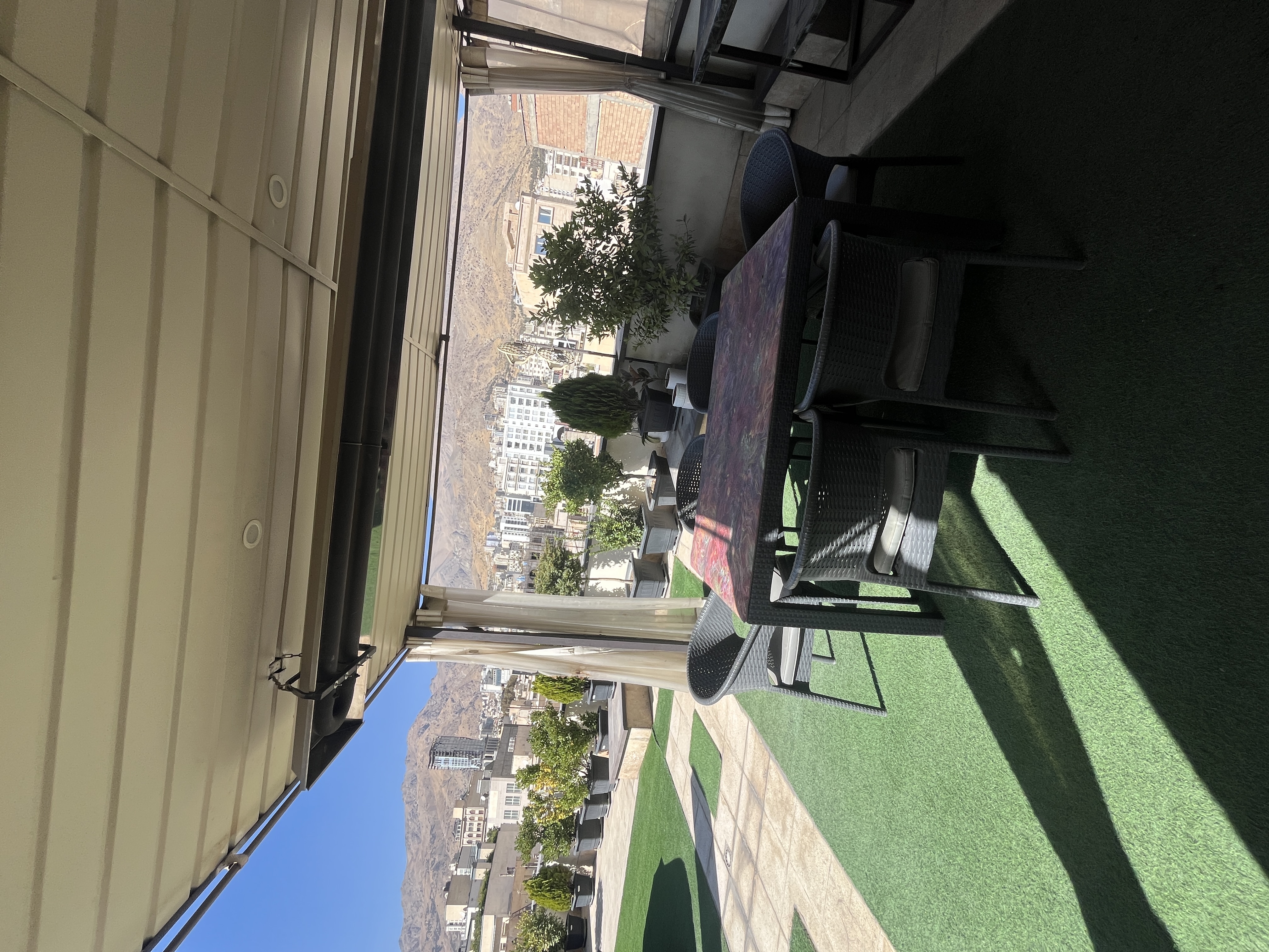 اجاره آپارتمان 120 متر قیطریه نور قوی بسیار تمیز