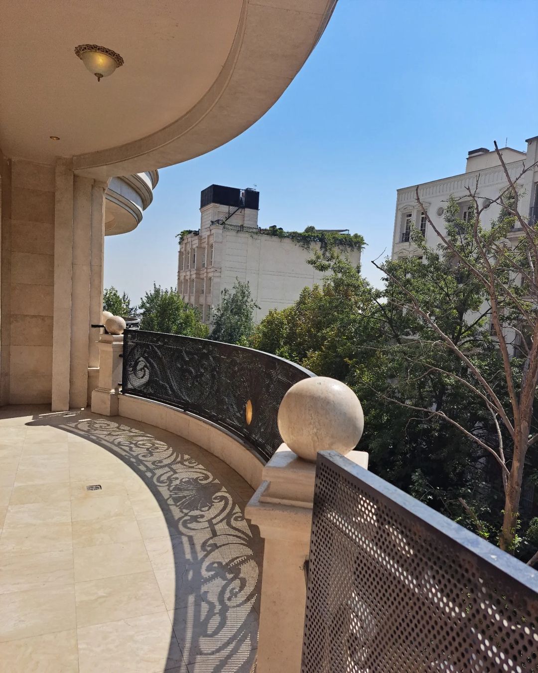 اجاره آپارتمان 280متر آجودانیه 4خواب 2مستر فول مشاعات
