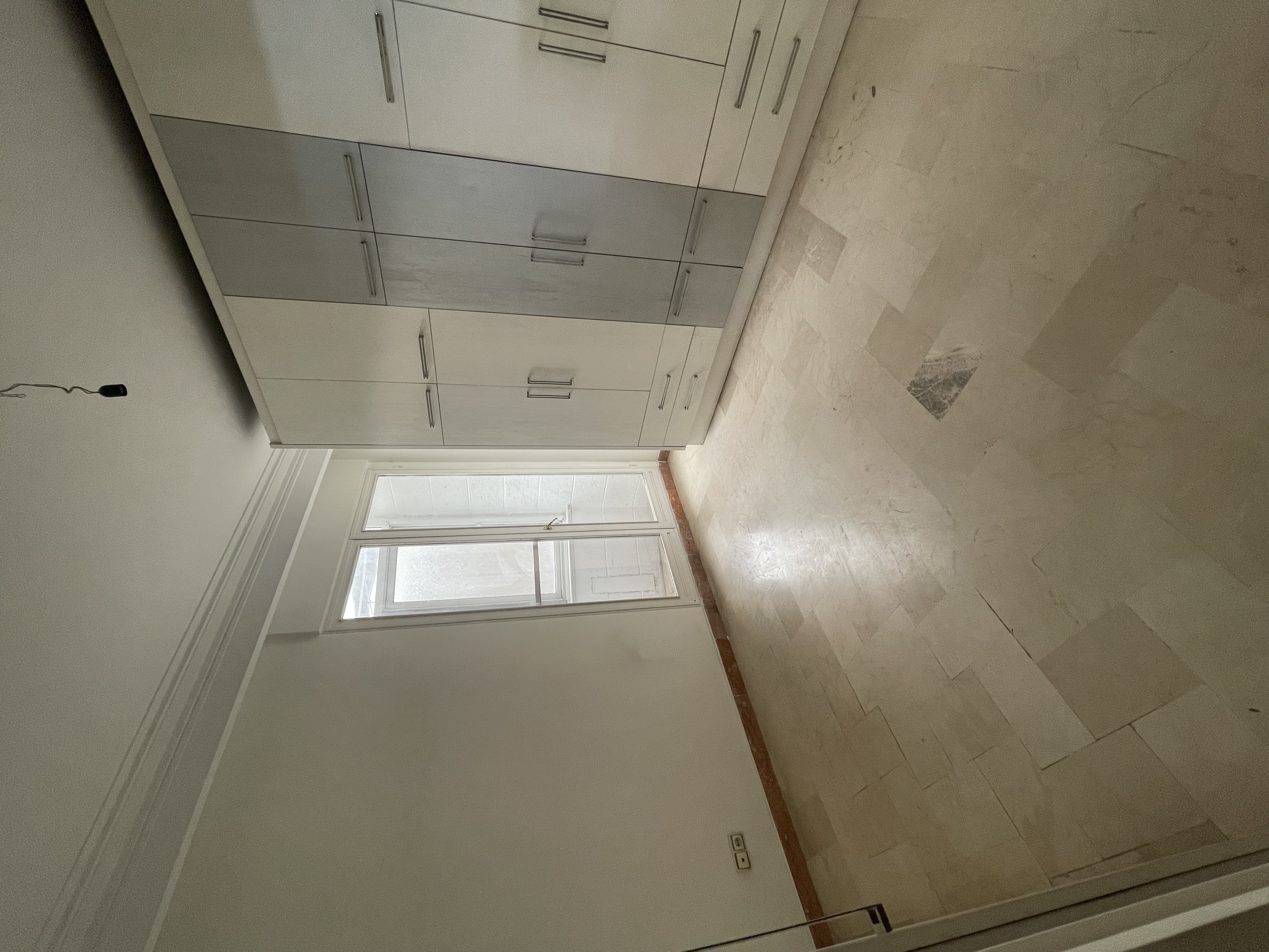 فروش اپارتمان 160متر اندرزگو 3خواب ١مستر