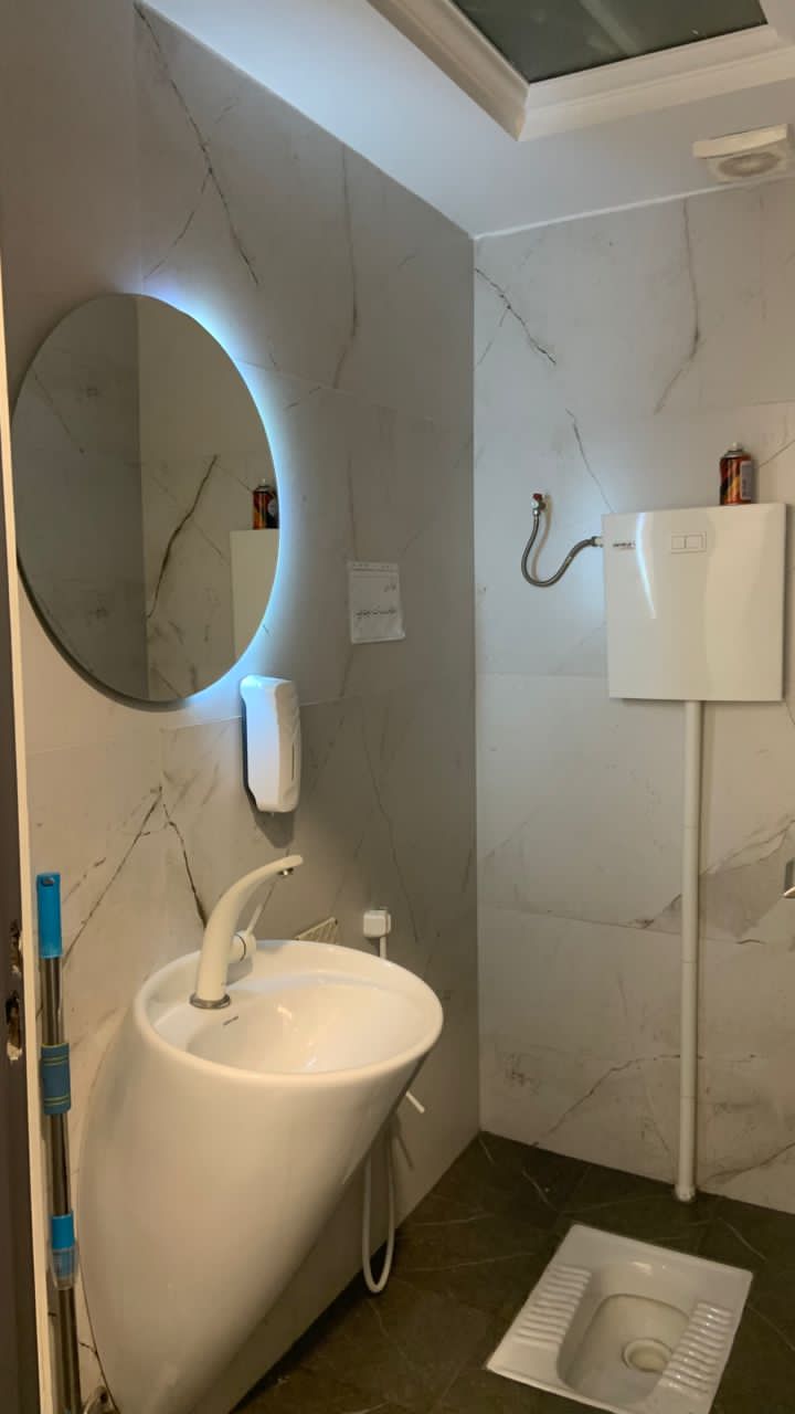 اجاره اداری 130متر نیاوران