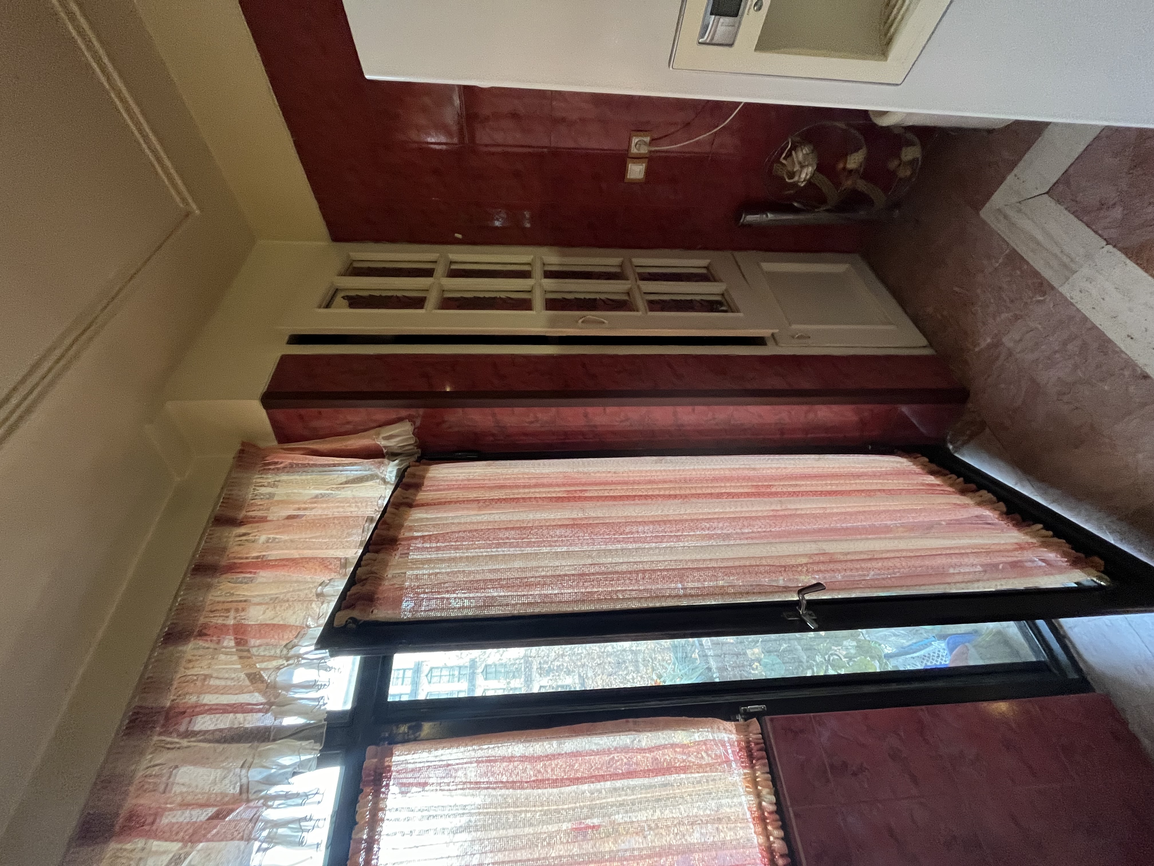 فروش آپارتمان 158 متر آپارتمان غرق در نور مستقیم دسترسی بالا