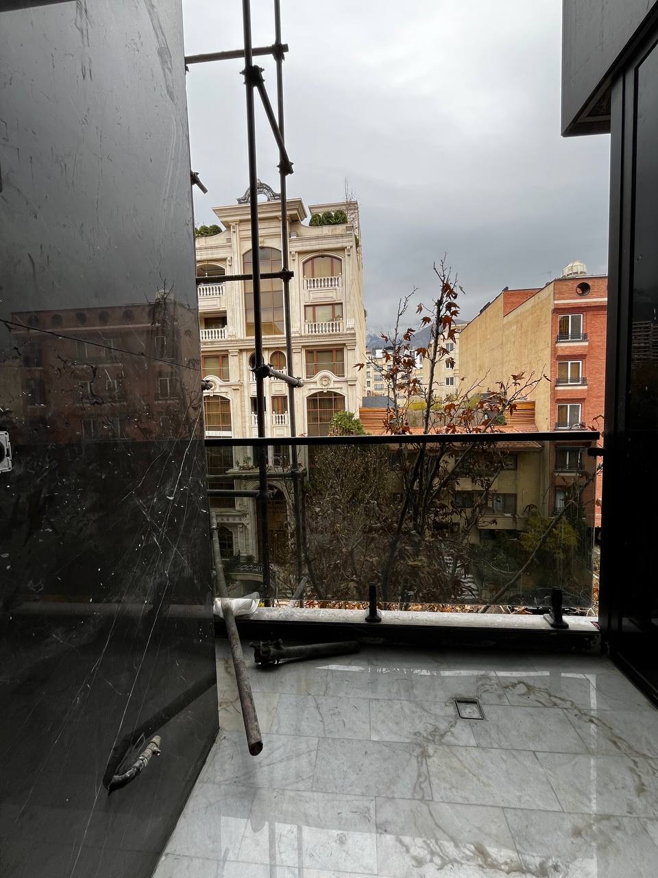 فروش آپارتمان 150 متر آجودانیه 2 مستر فول مشاعات