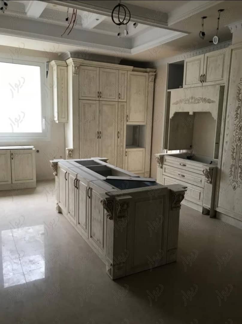 اجاره آپارتمان 220 متر نیاوران