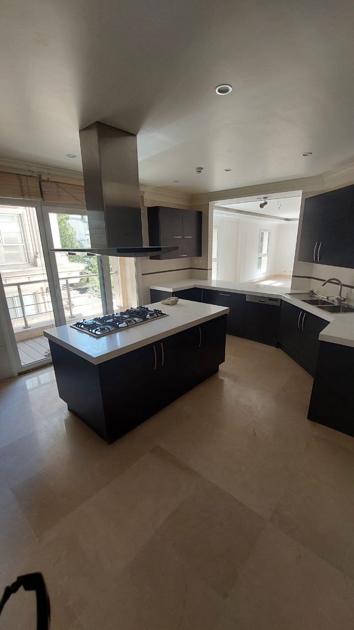 اجاره آپارتمان 230 متر گلسنگ فول مشاعات