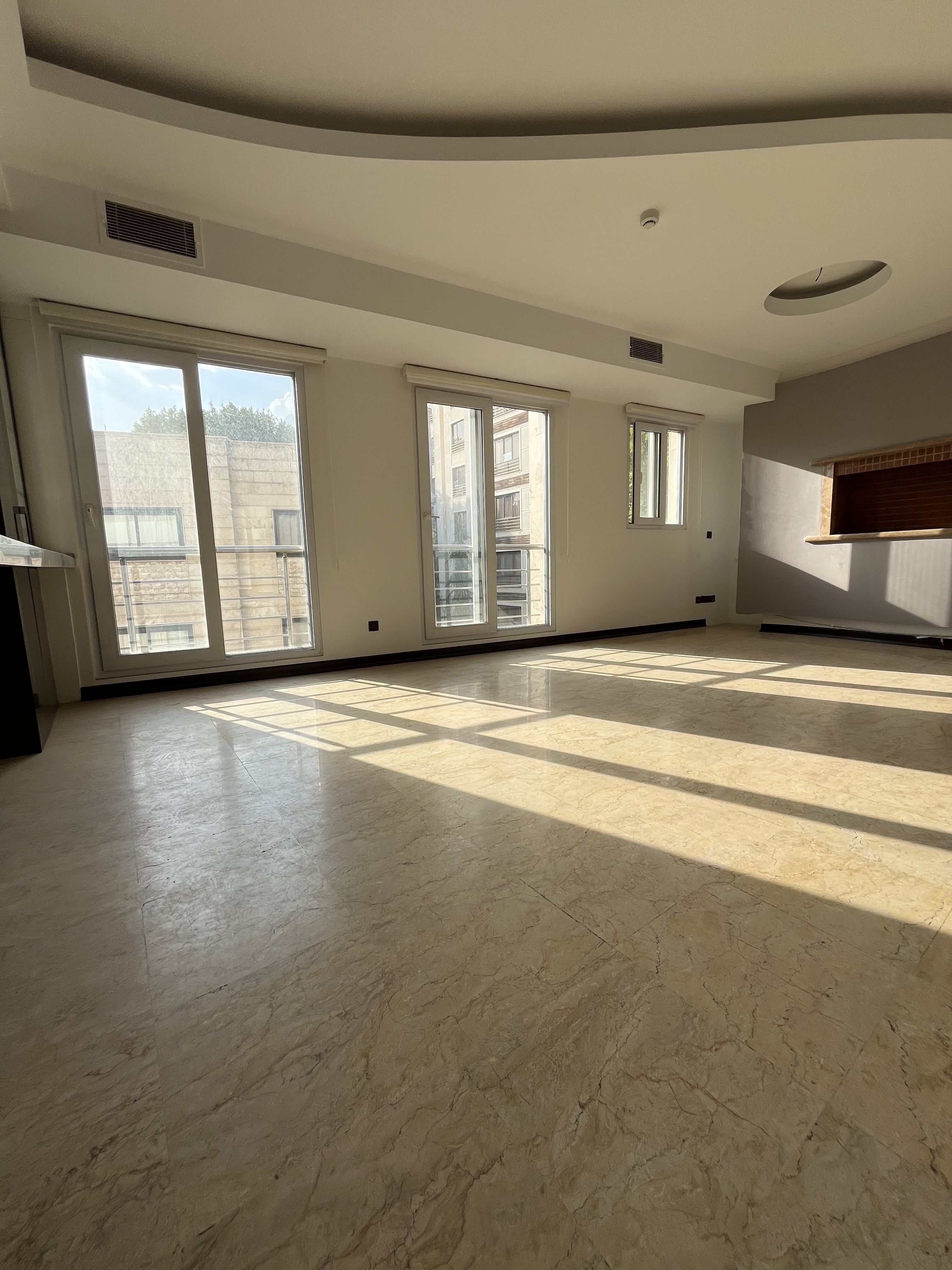 فروش آپارتمان 100 متر تاپ لوکیشن شمال کاخ نیاوران