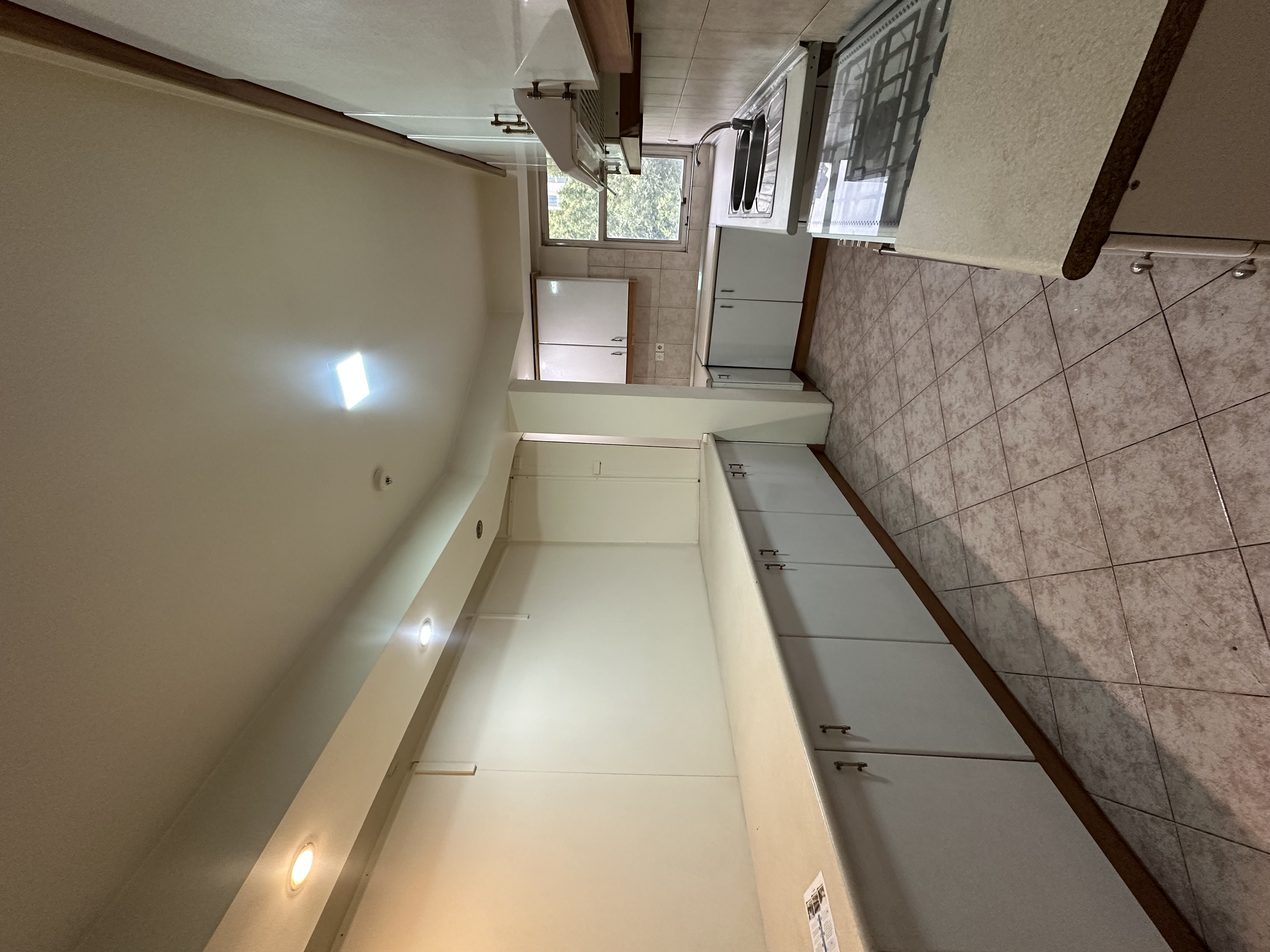 فروش آپارتمان 120متری در نیاوران