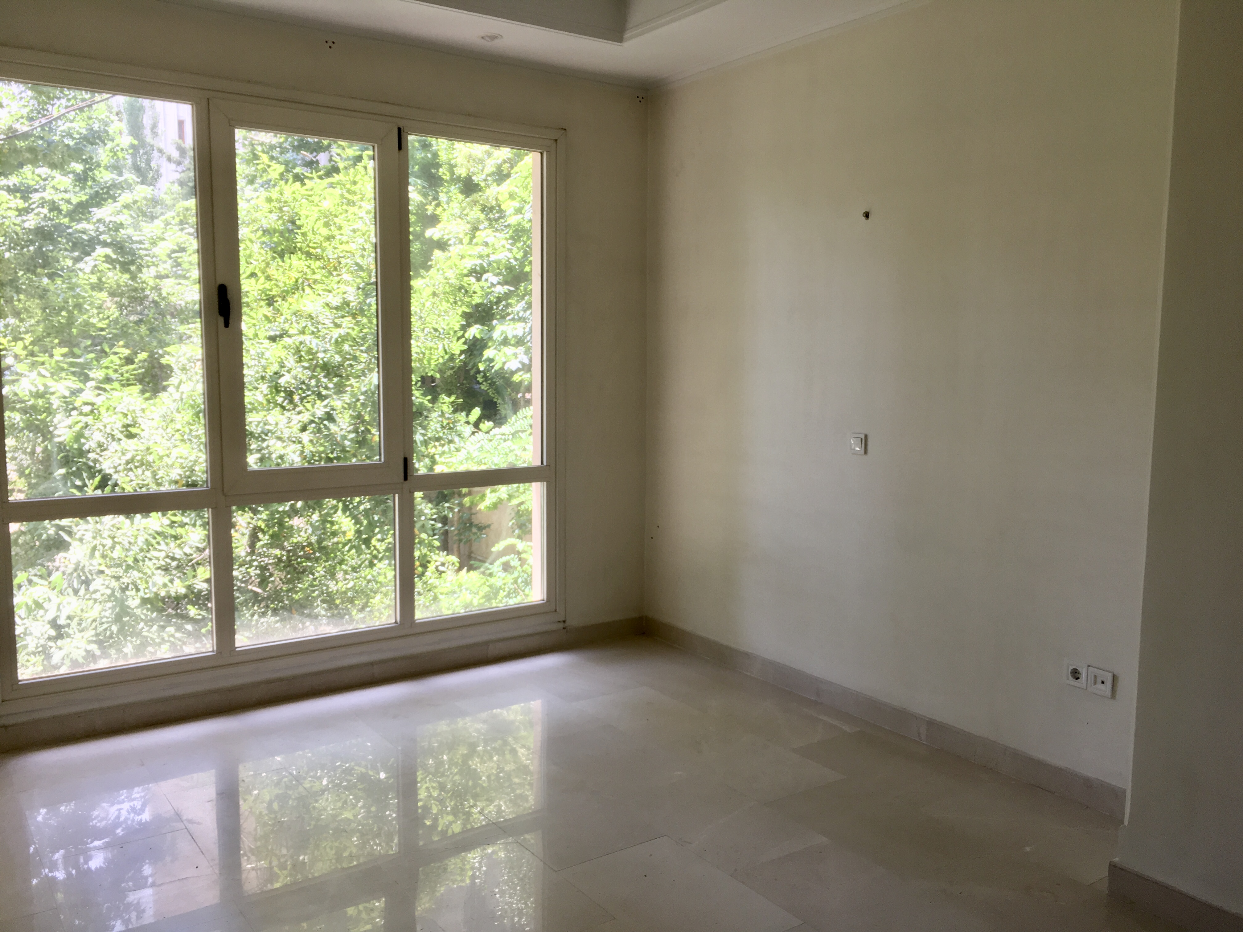 اجاره آپارتمان 270 متر فرمانیه 4 پارکینگ