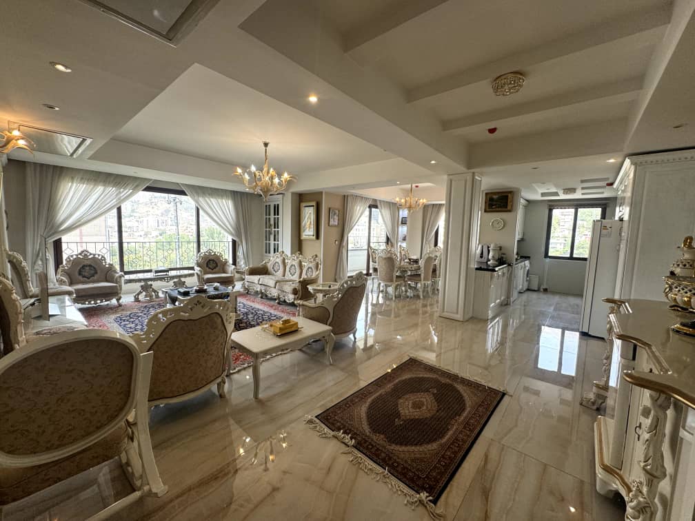 فروش برج 131 متر کامرانیه آقایی