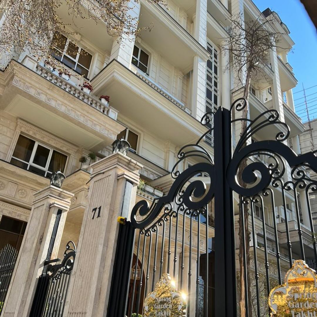 اجاره آپارتمان 160متر اندرزگو فول مشاعات