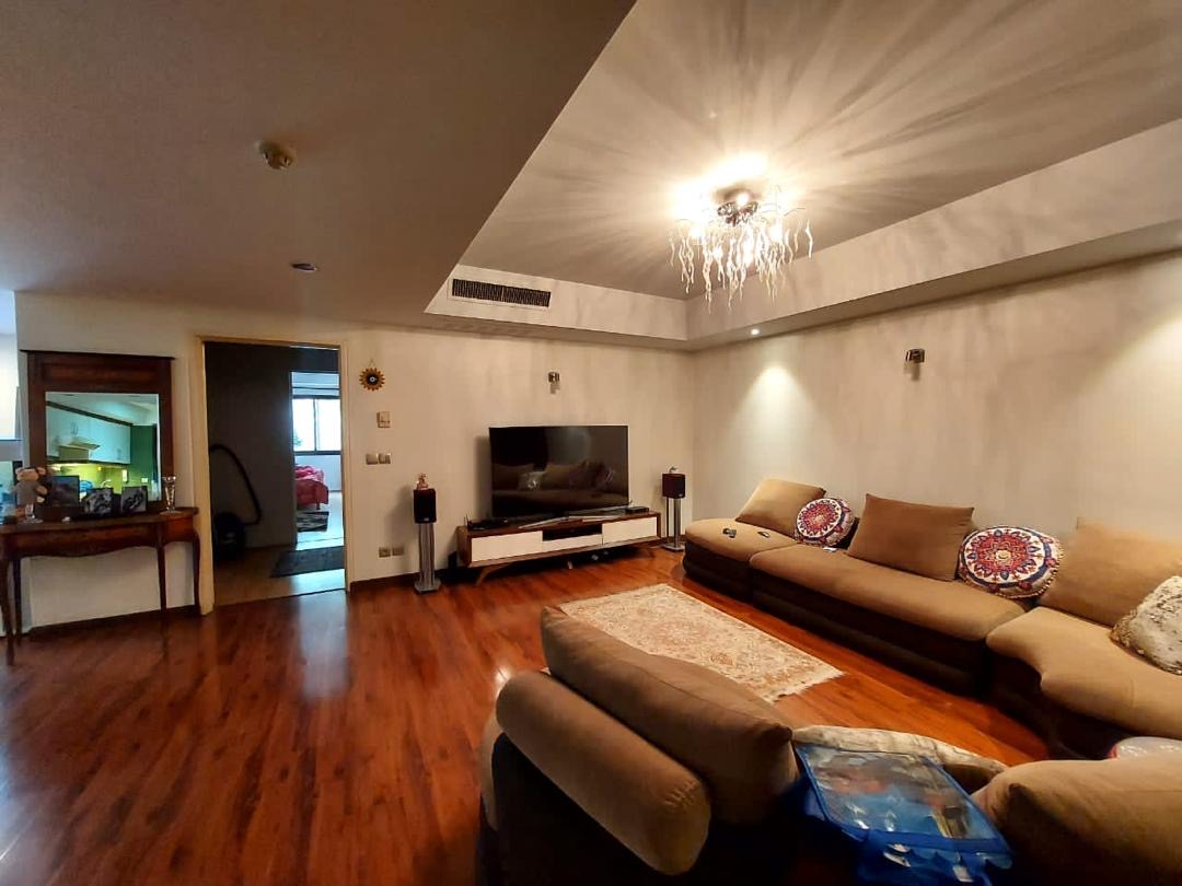 رهن کامل اپارتمان 120 متری در نیاوران