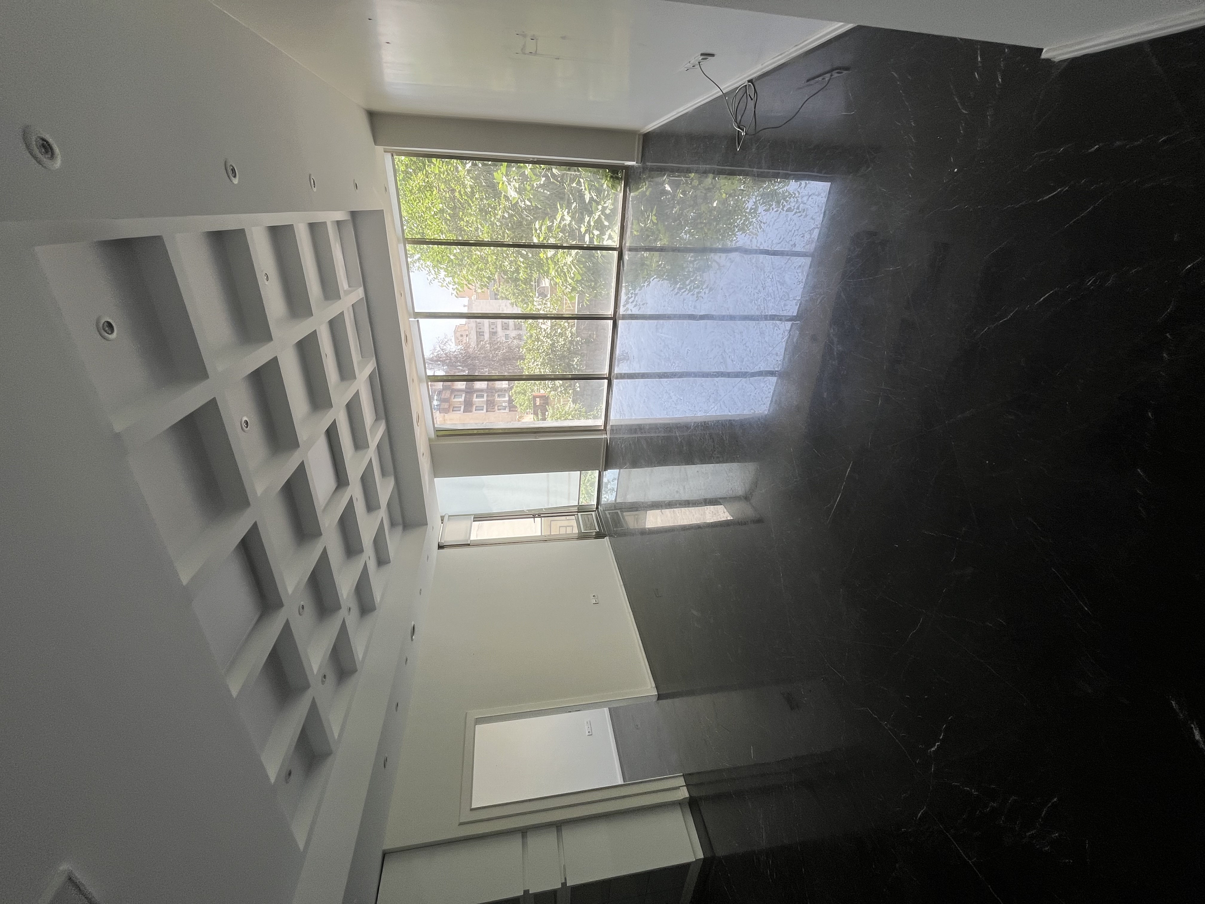 اجاره اداری 105 متر اندرزگو تاپ لوکیشن