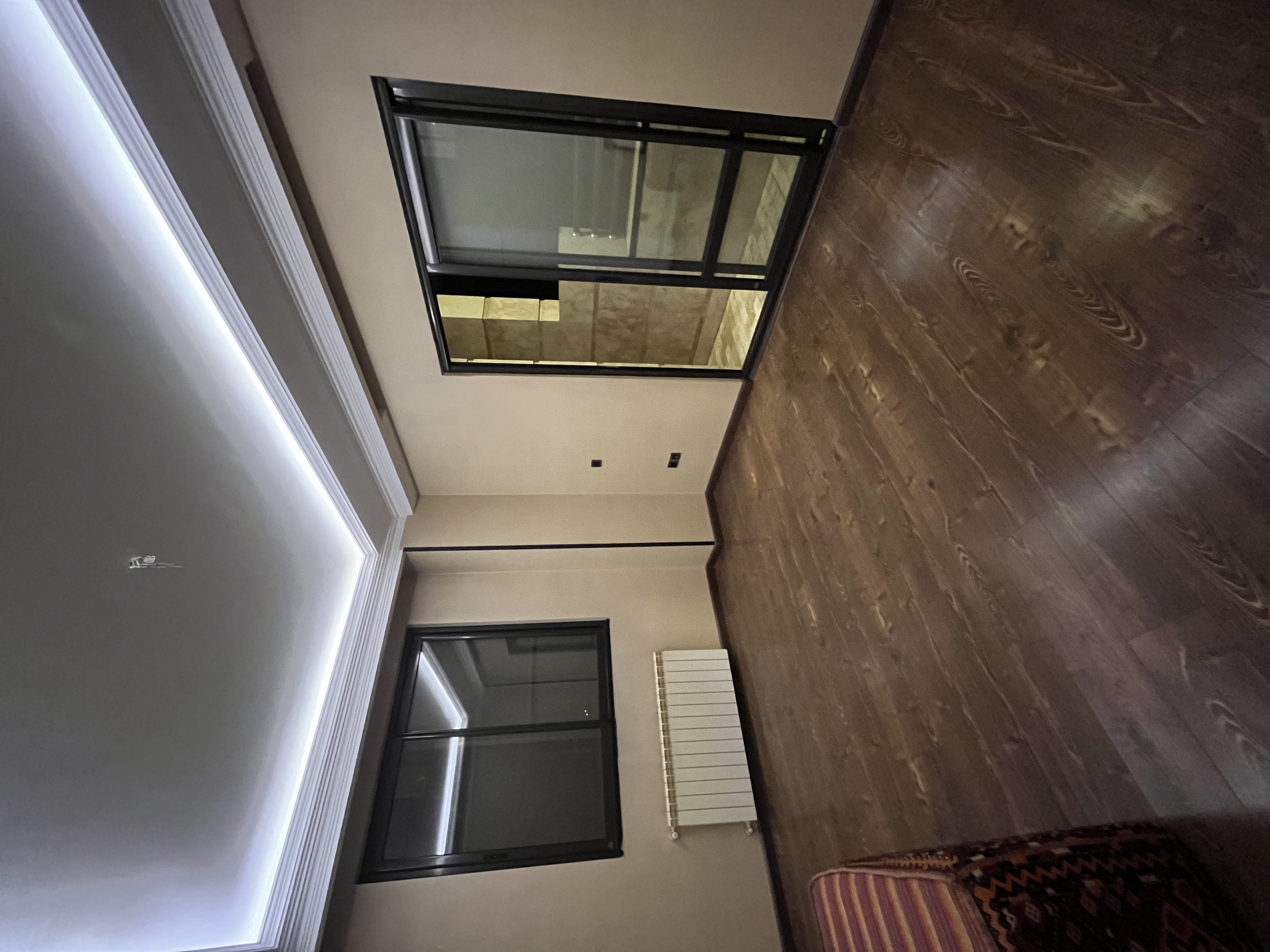 فروش آپارتمان 100 متر الهیه 2 خواب 3 جهت نور فول امکانات