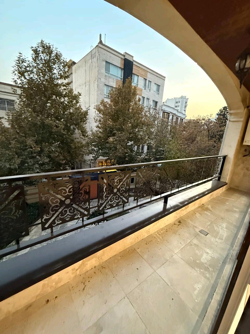 اجاره آپارتمان 180 متری گل سنگ